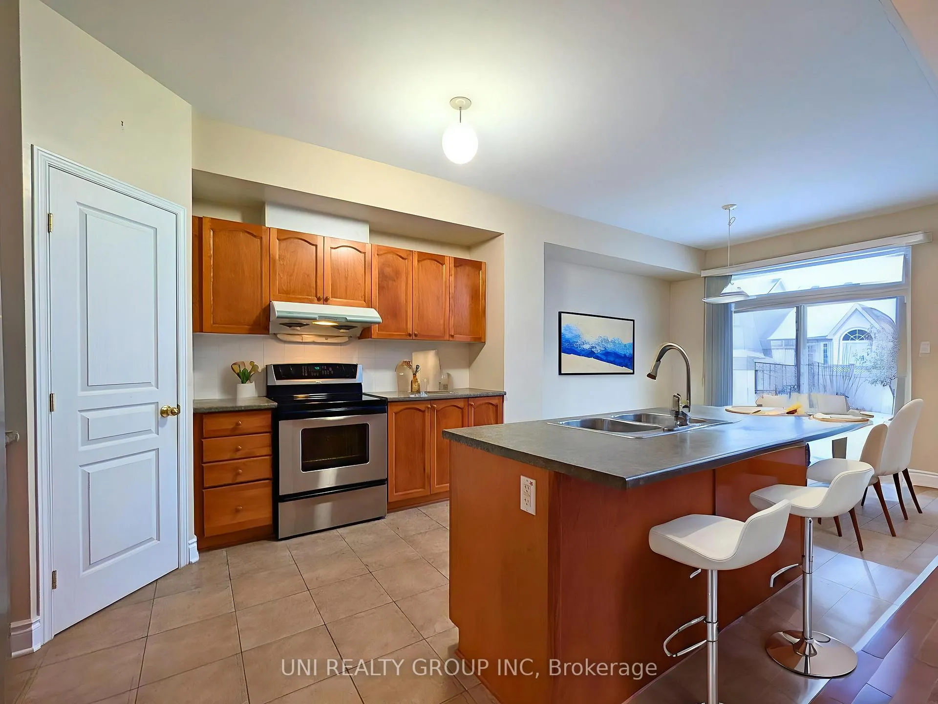 Photo 19 of 105 Cheyenne Way, Ottawa, Barrhaven - Stonebridge — HOMEH