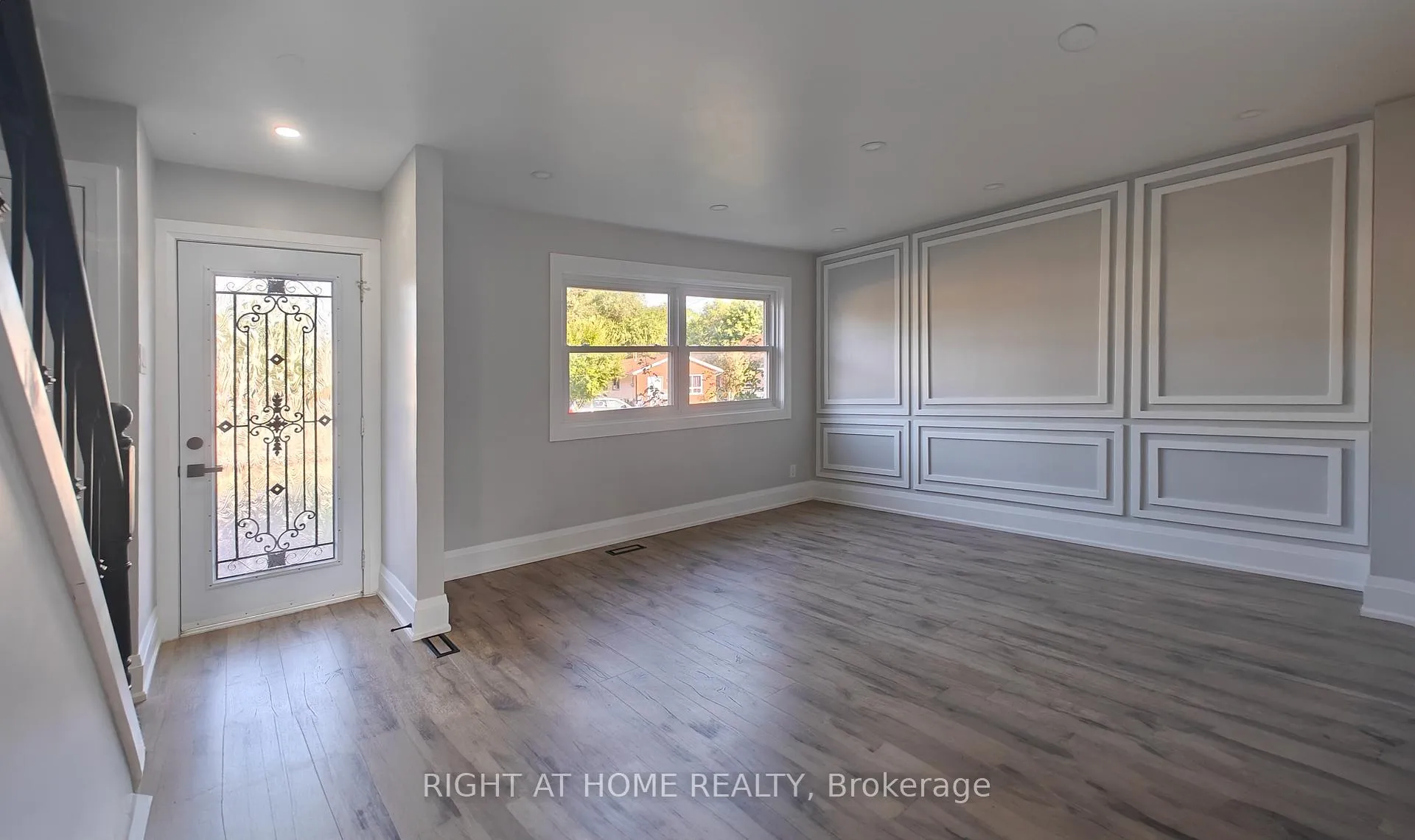 Photo 14 of 381 East 23rd Street, Hamilton, Burkholme — HOMEH