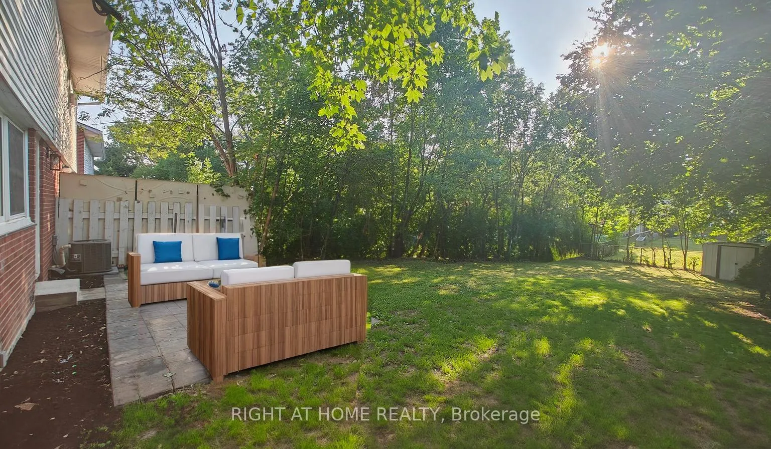 Photo 41 of 381 East 23rd Street, Hamilton, Burkholme — HOMEH