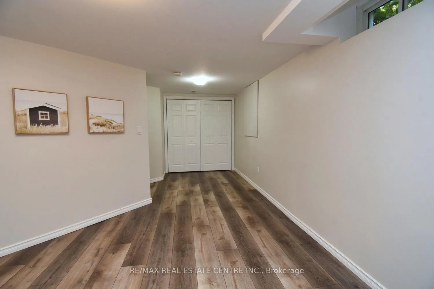 Photo 47 of 35 Eringate Drive, Hamilton, Stoney Creek Mountain — HOMEH
