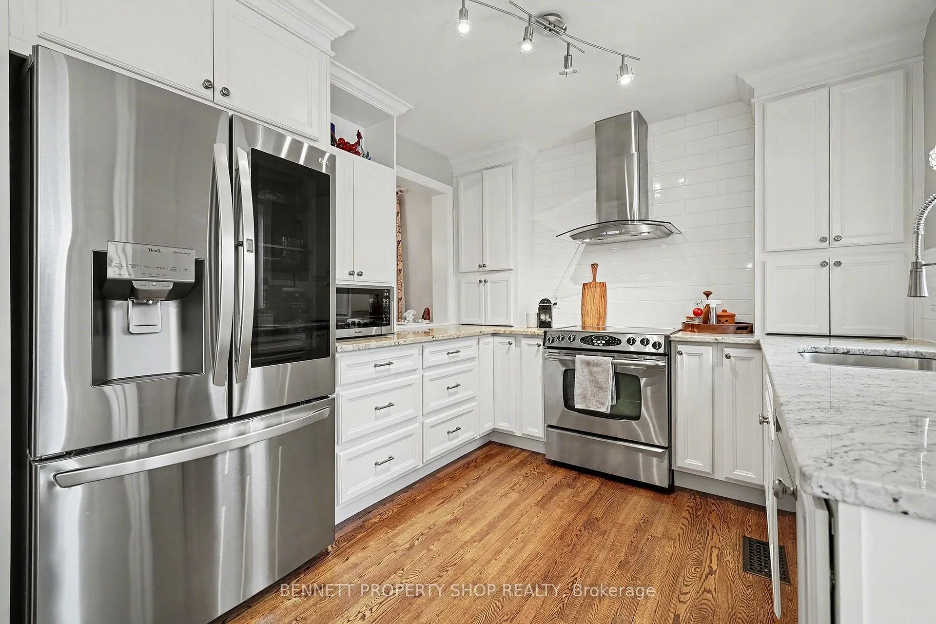 Photo 12 of 12 Sherk Crescent, Ottawa, Kanata - Kanata Lakes/Heritage Hills — HOMEH