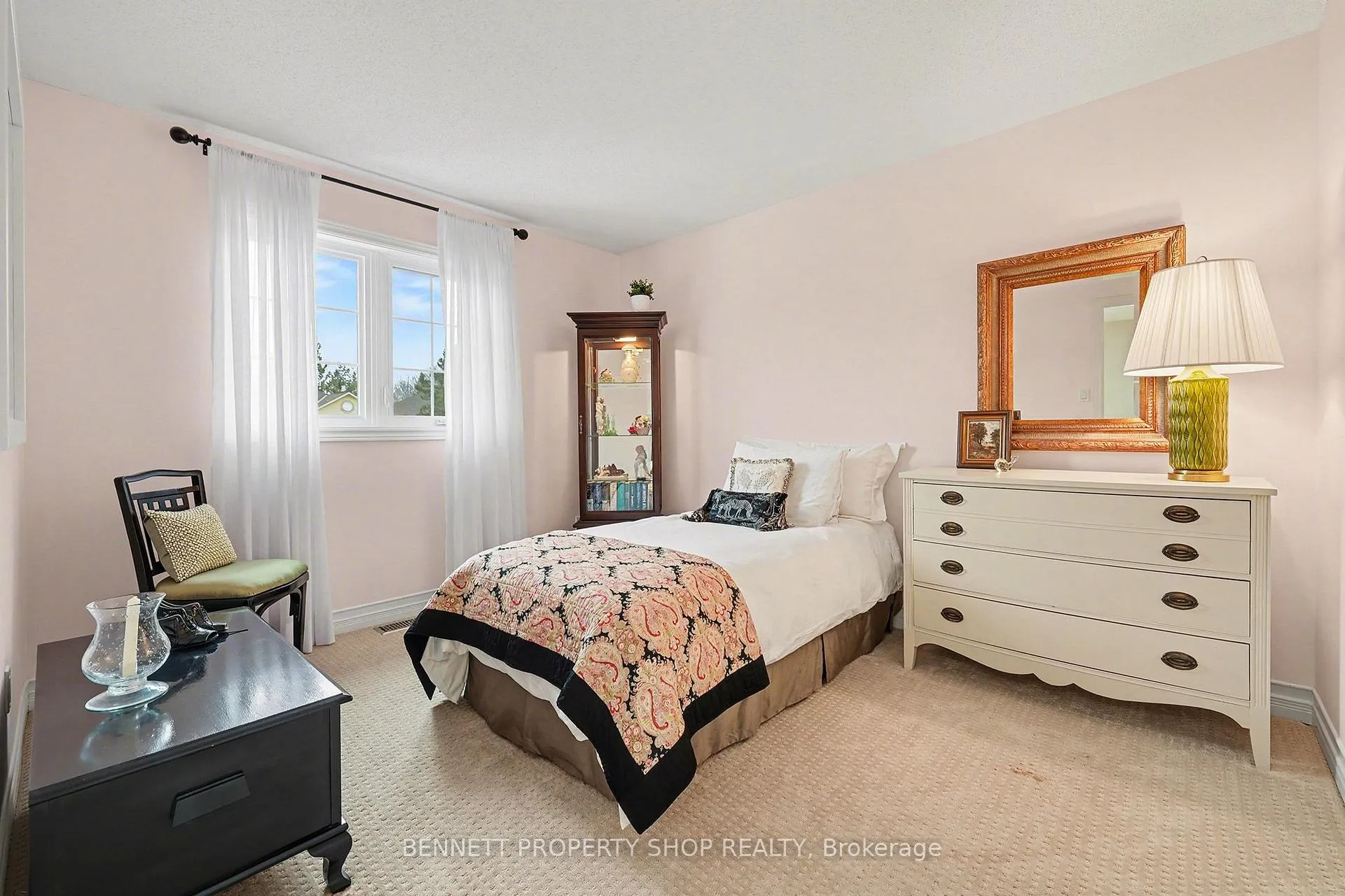 Photo 21 of 12 Sherk Crescent, Ottawa, Kanata - Kanata Lakes/Heritage Hills — HOMEH