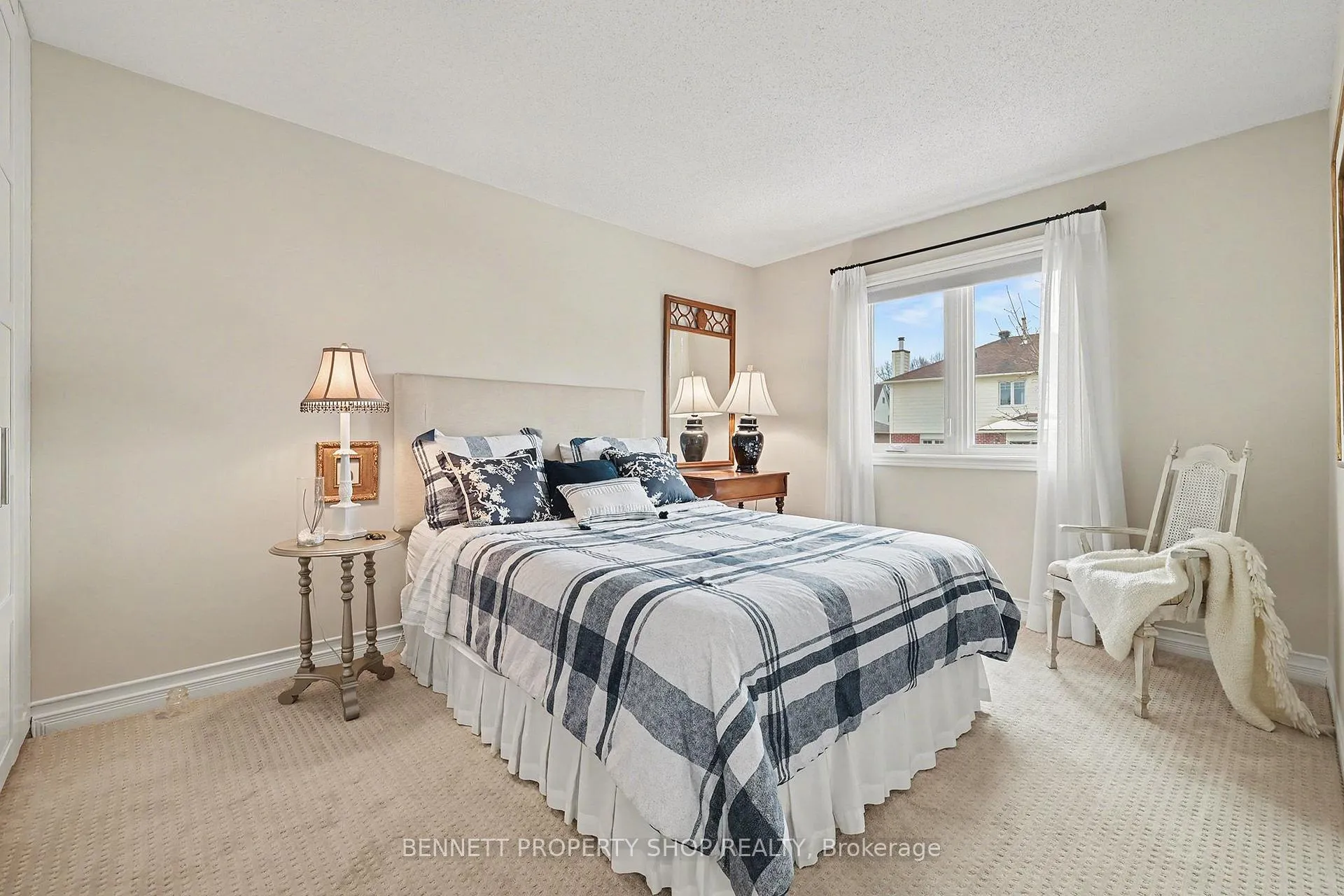 Photo 23 of 12 Sherk Crescent, Ottawa, Kanata - Kanata Lakes/Heritage Hills — HOMEH