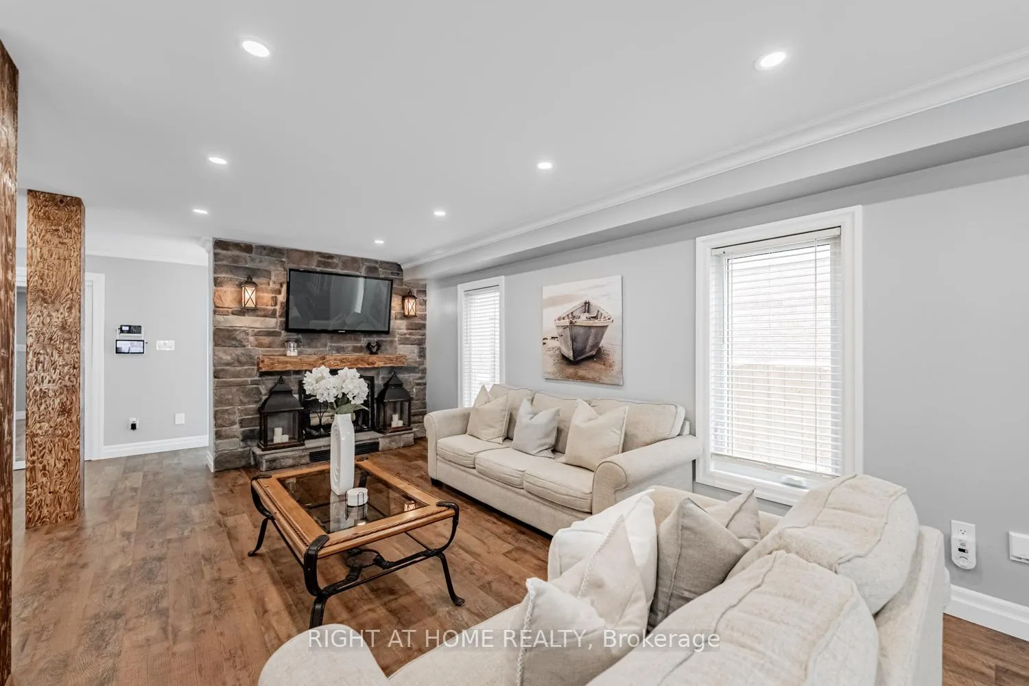 Photo 5 of 52 Milson Crescent, Guelph, Kortright Hills — HOMEH