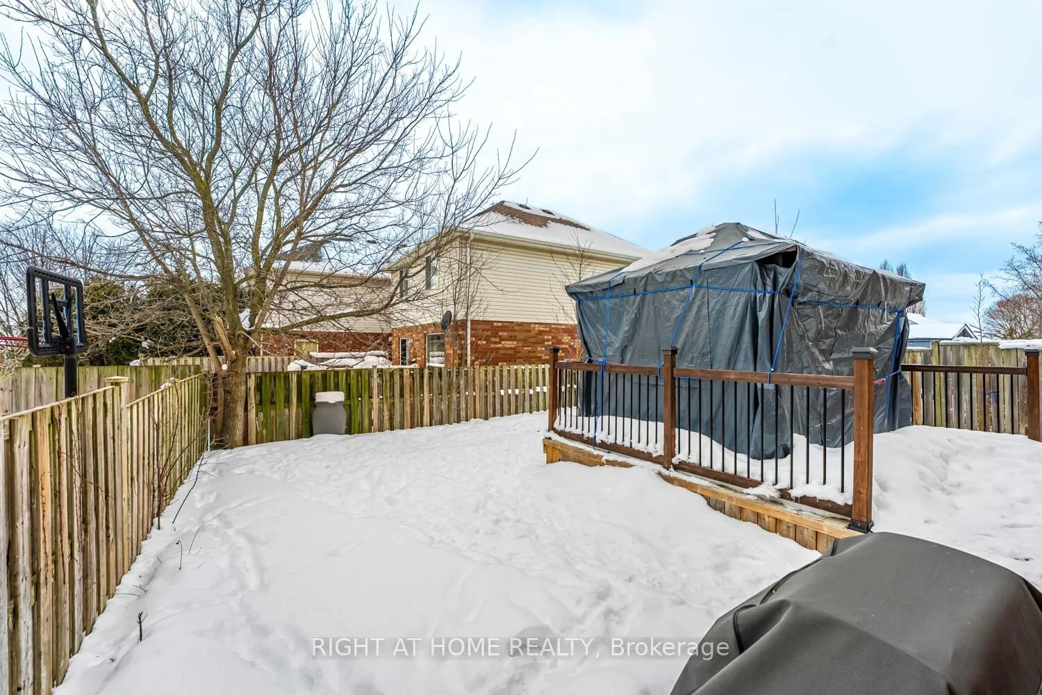 Photo 30 of 52 Milson Crescent, Guelph, Kortright Hills — HOMEH