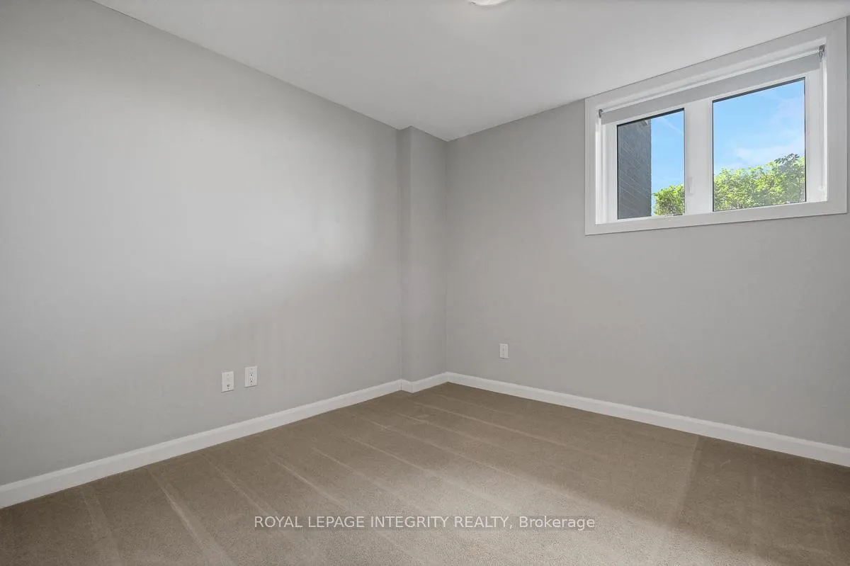 Photo 20 of 2335A Mer bleu Road, Ottawa, Avalon West — HOMEH