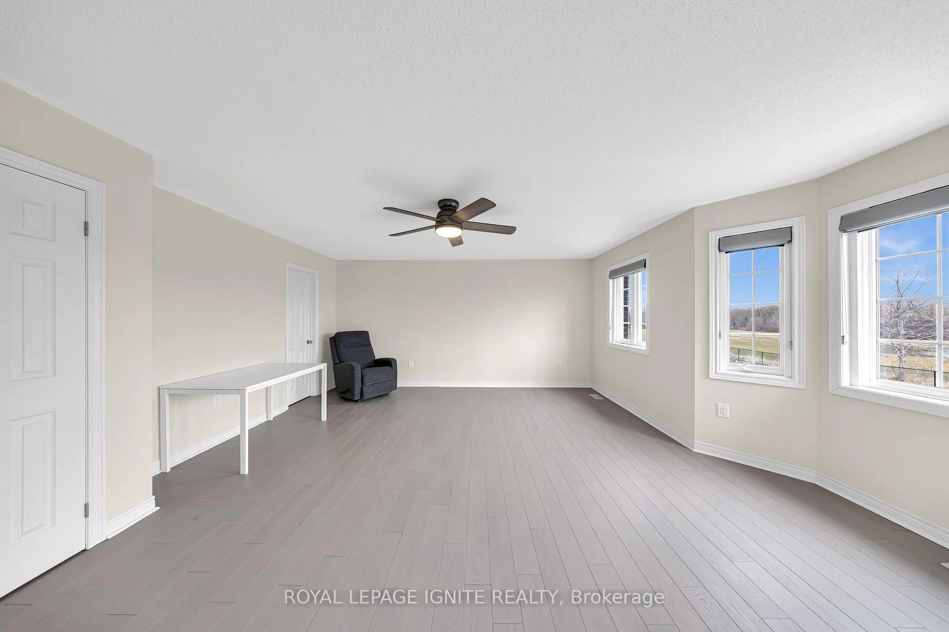Photo 25 of 725 Audley Road S, Ajax, South East — HOMEH