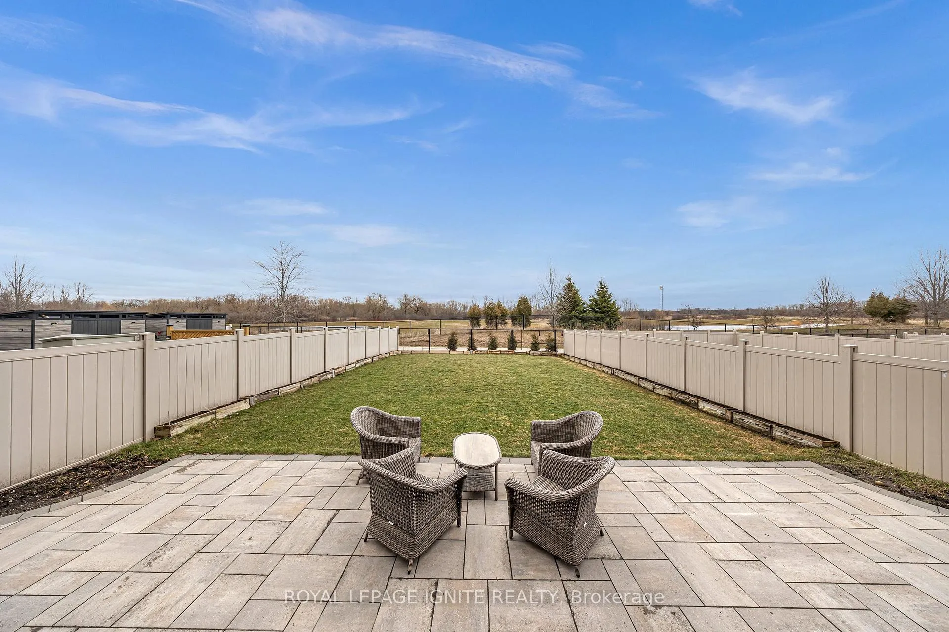 Photo 38 of 725 Audley Road S, Ajax, South East — HOMEH