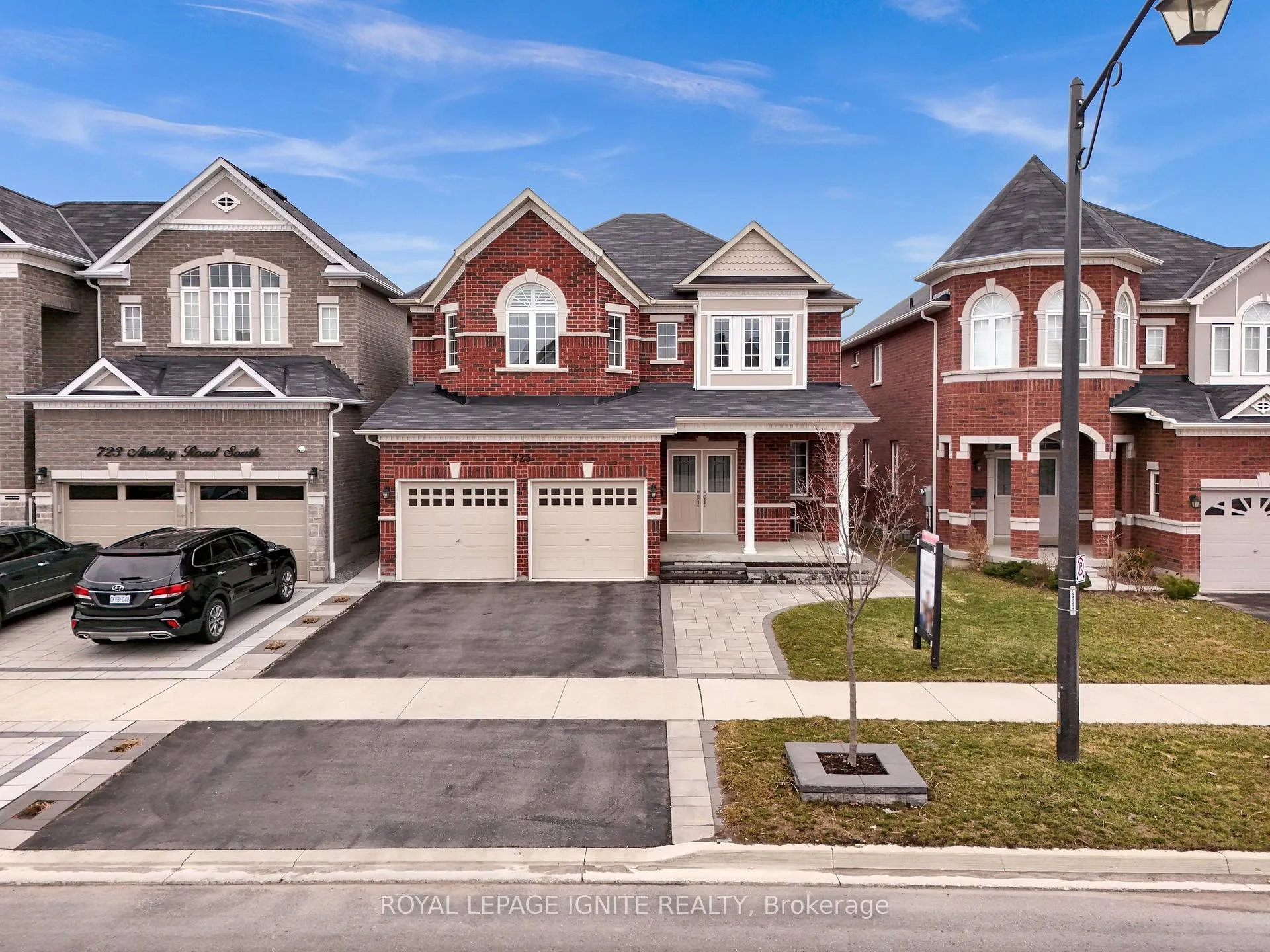 Photo 40 of 725 Audley Road S, Ajax, South East — HOMEH