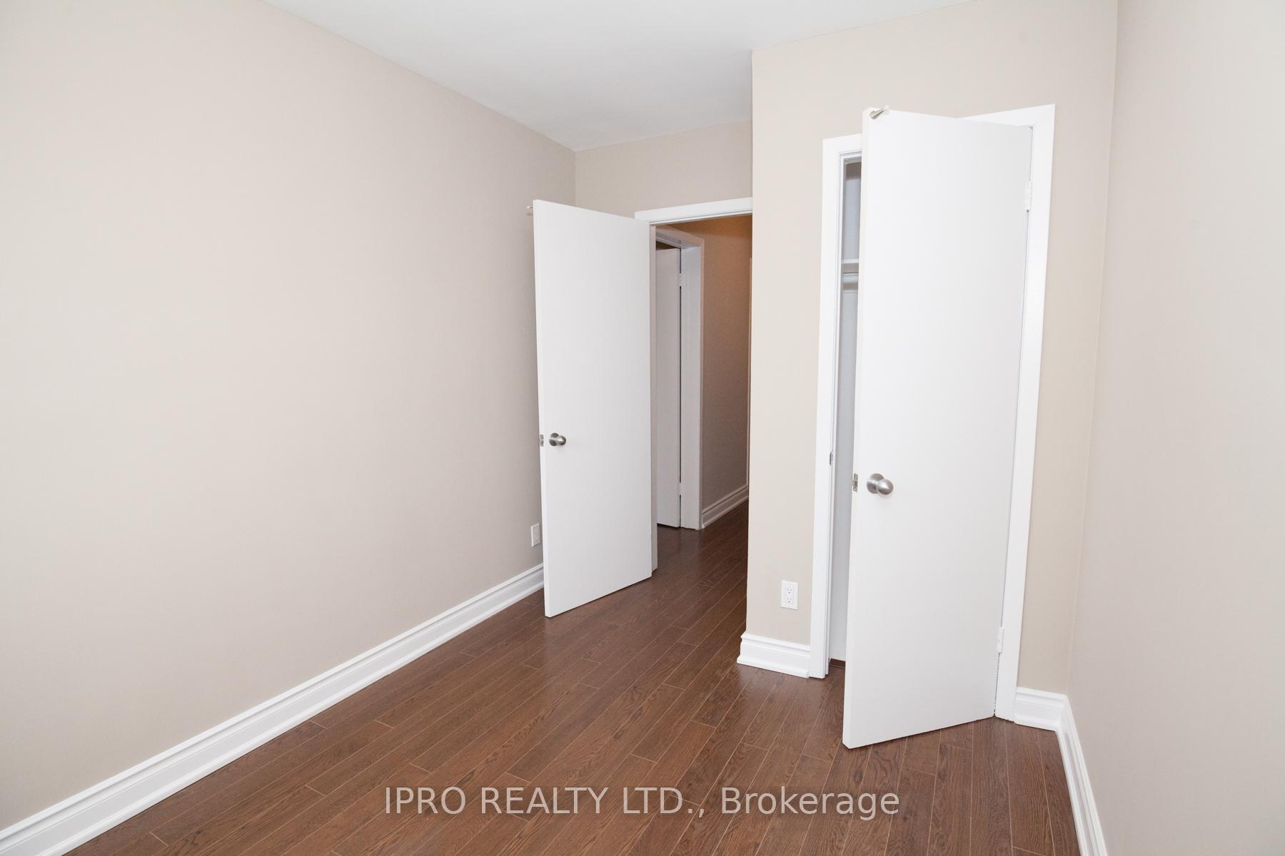 Photo 18 of Unit UPPER, 920 Pape Avenue, Toronto, Danforth Village-East York — HOMEH