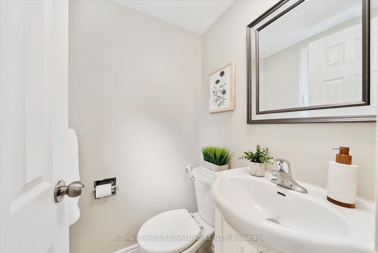 Photo 14 of 52 Munson Crescent, Scarborough, Bendale — HOMEH
