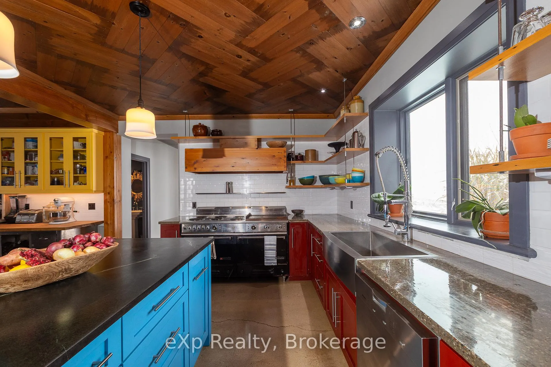 Photo 5 of 136709 Grey Road 12, Grey Highlands — HOMEH