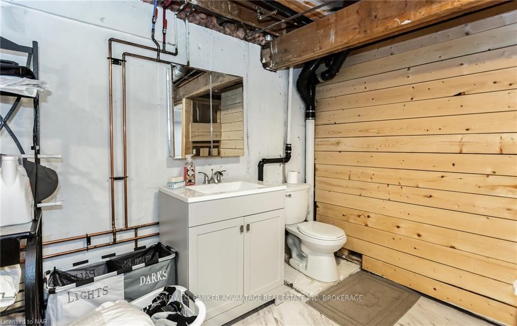 Photo 32 of 82 Hodgkins Avenue, Thorold, Allanburg/Thorold South — HOMEH