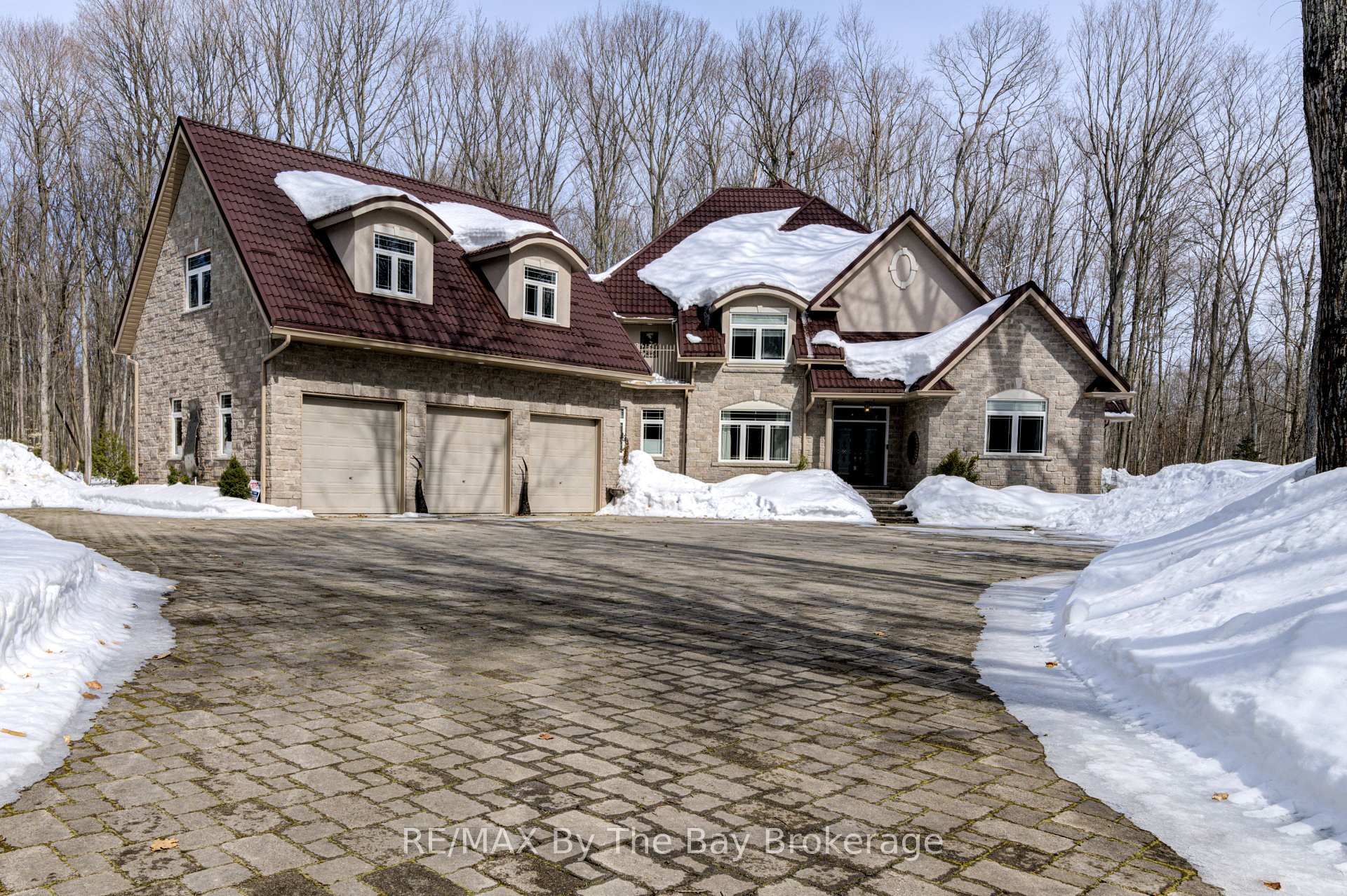 Photo 1 of 125 Copeland Creek Drive, Tiny, Rural Tiny — HOMEH