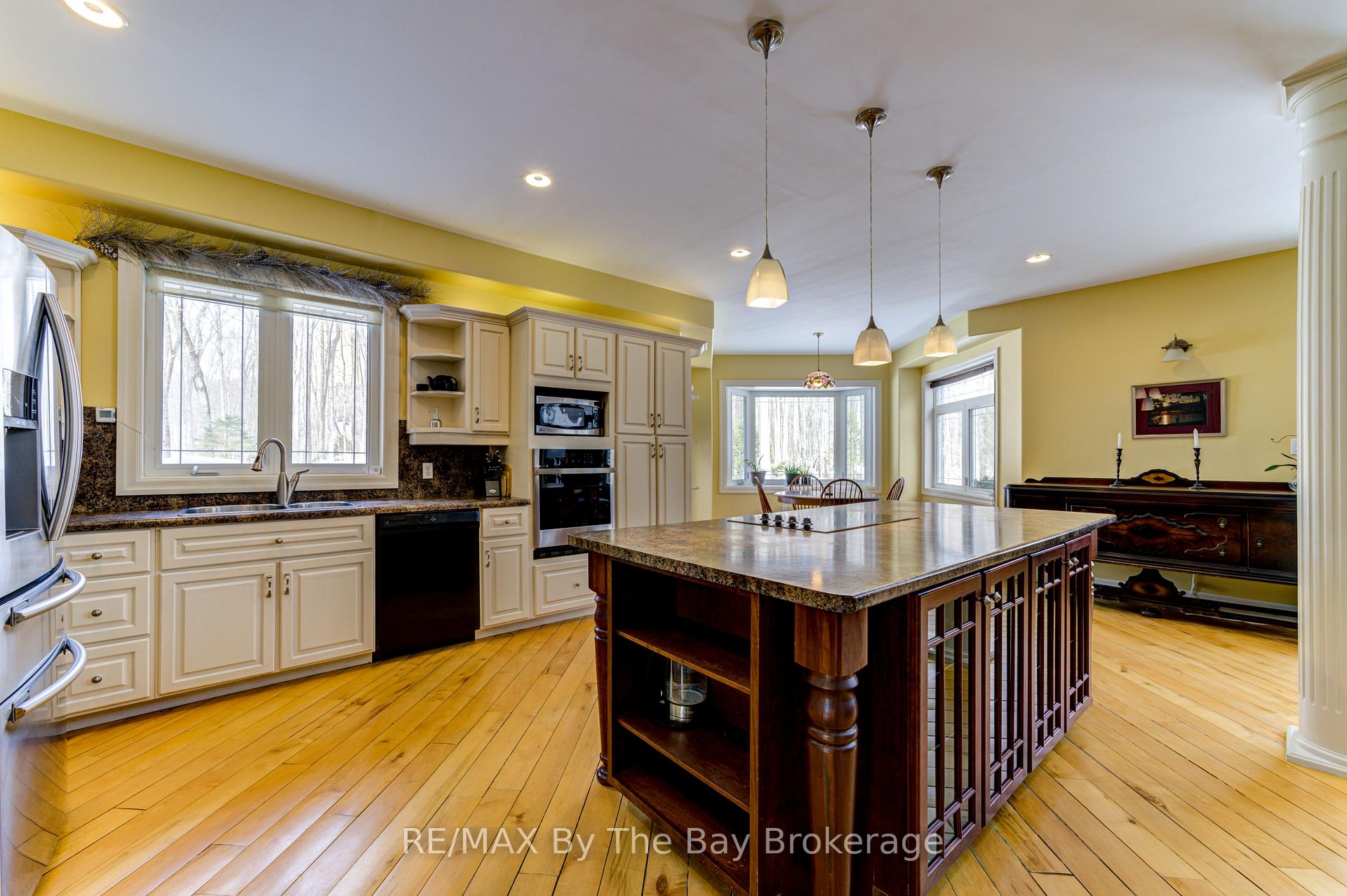 Photo 16 of 125 Copeland Creek Drive, Tiny, Rural Tiny — HOMEH