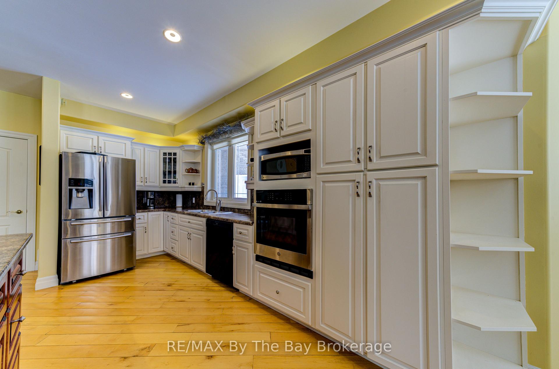 Photo 17 of 125 Copeland Creek Drive, Tiny, Rural Tiny — HOMEH