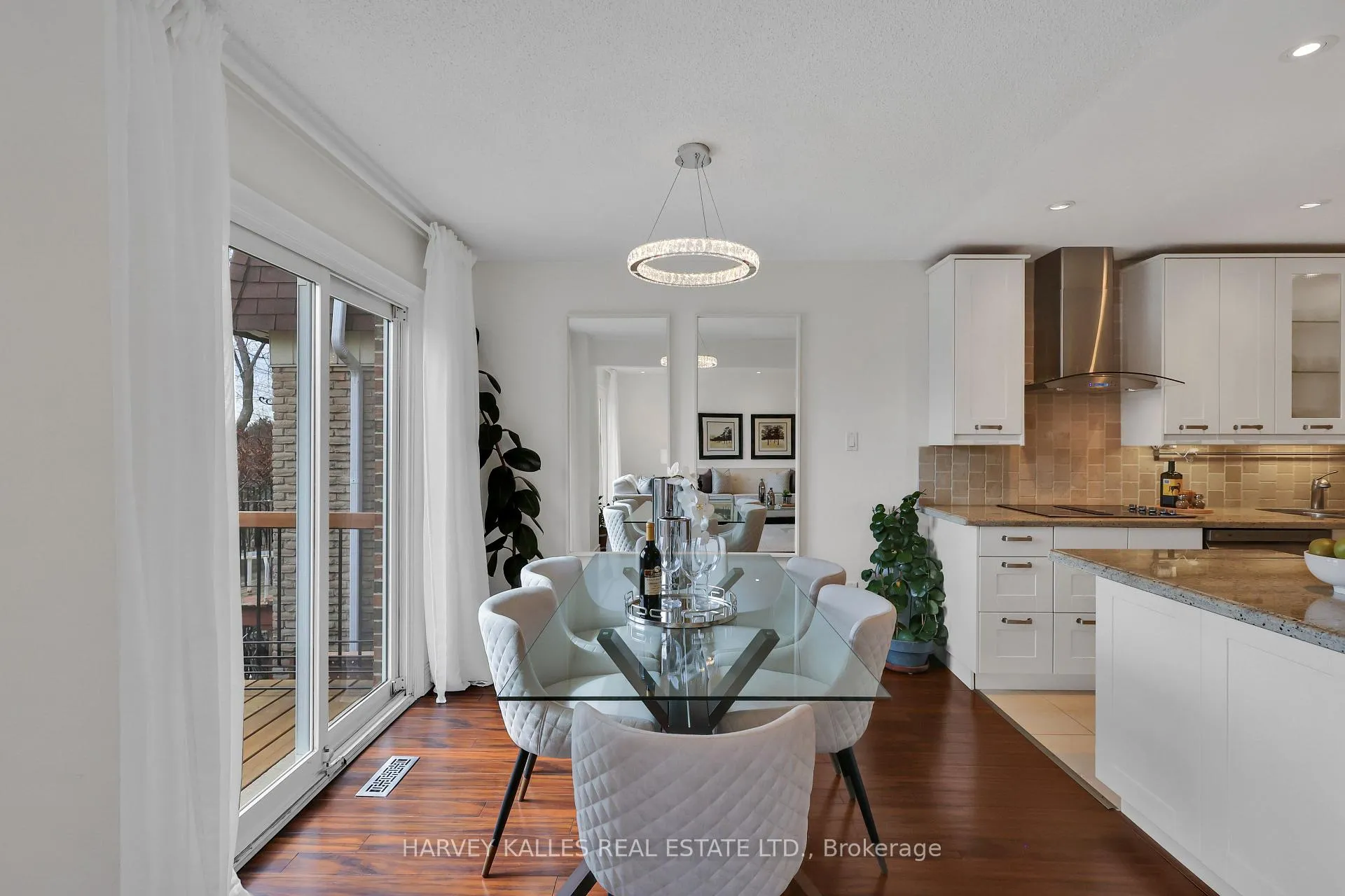 Photo 10 of 47 Aberfeldy Crescent, Markham, German Mills — HOMEH