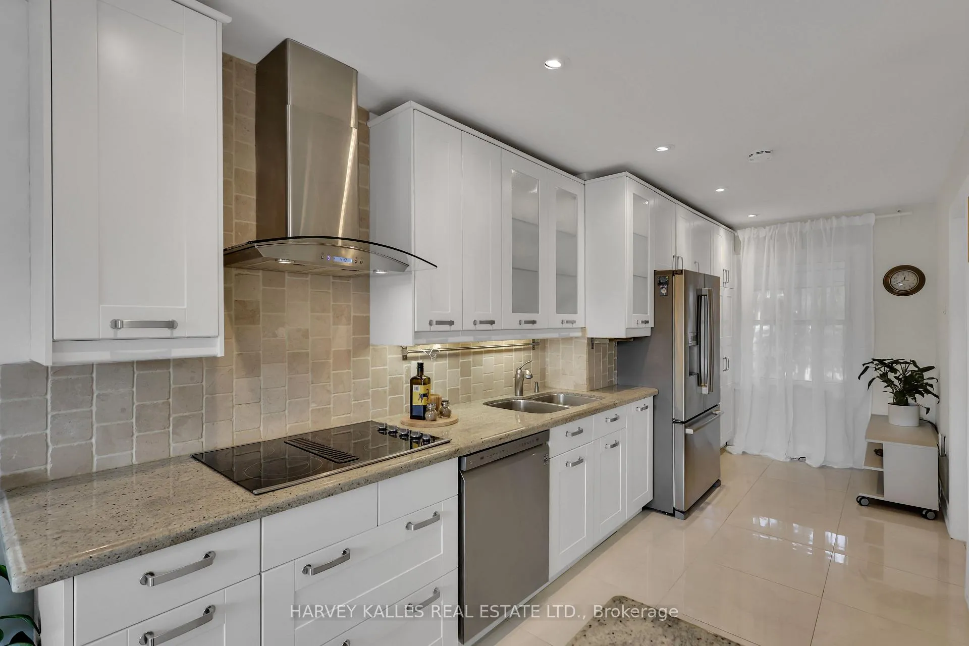 Photo 13 of 47 Aberfeldy Crescent, Markham, German Mills — HOMEH
