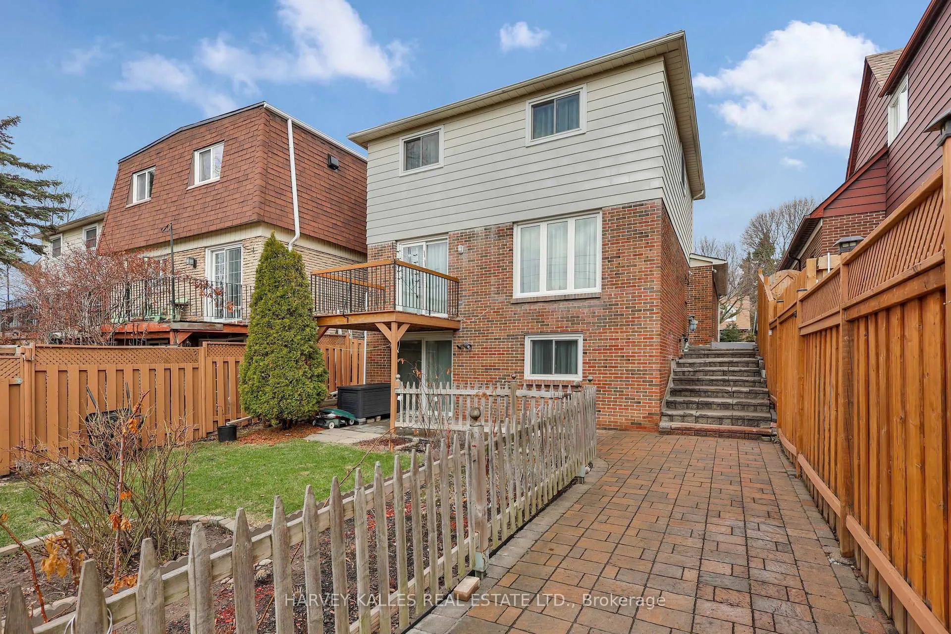 Photo 36 of 47 Aberfeldy Crescent, Markham, German Mills — HOMEH