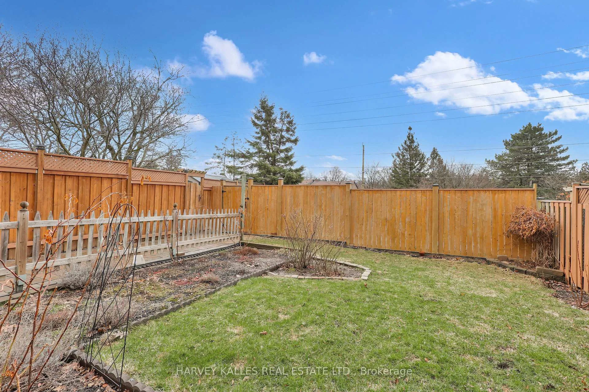 Photo 39 of 47 Aberfeldy Crescent, Markham, German Mills — HOMEH