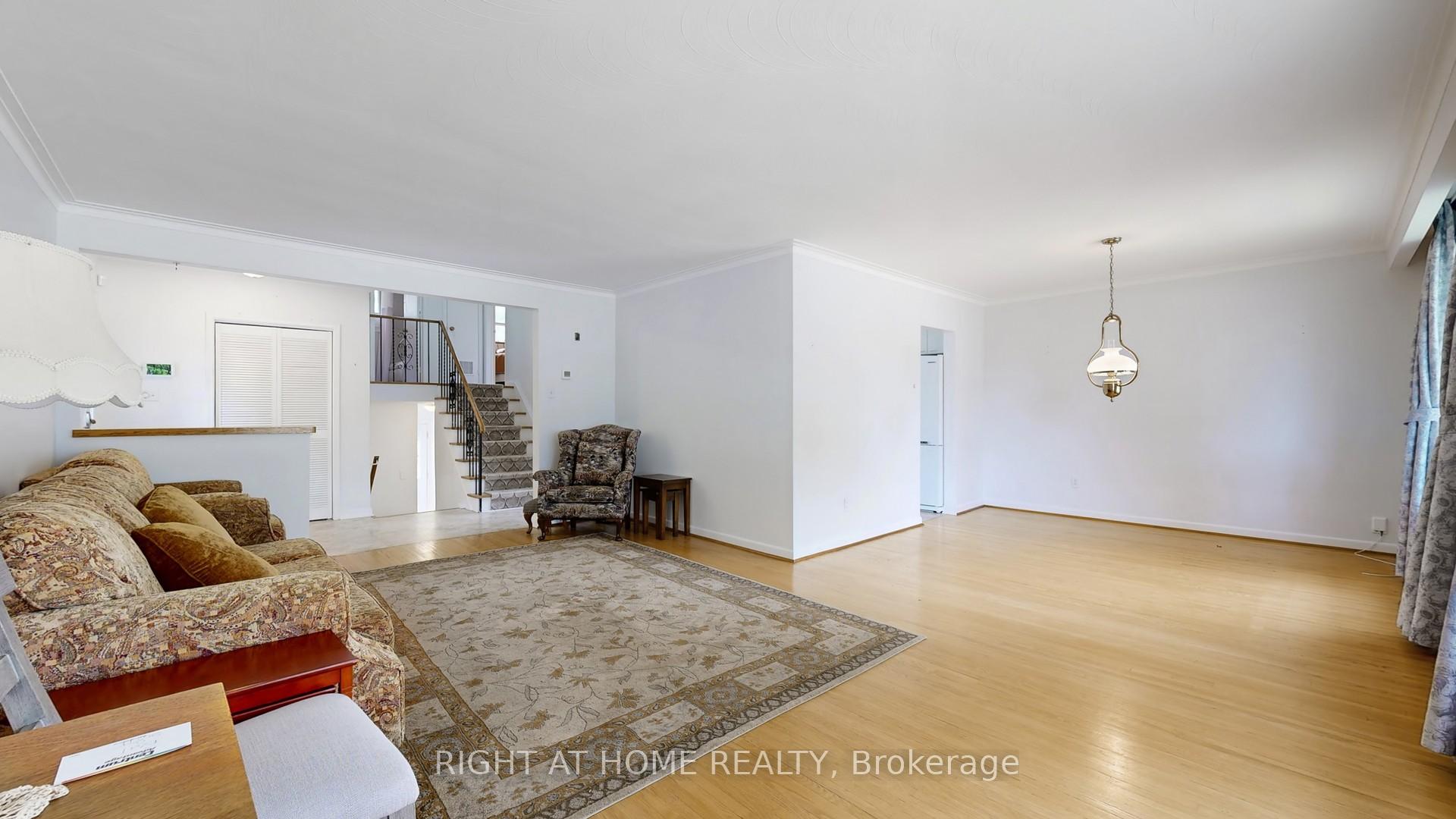 Photo 5 of 31 Amberjack Boulevard, Scarborough, Woburn — HOMEH