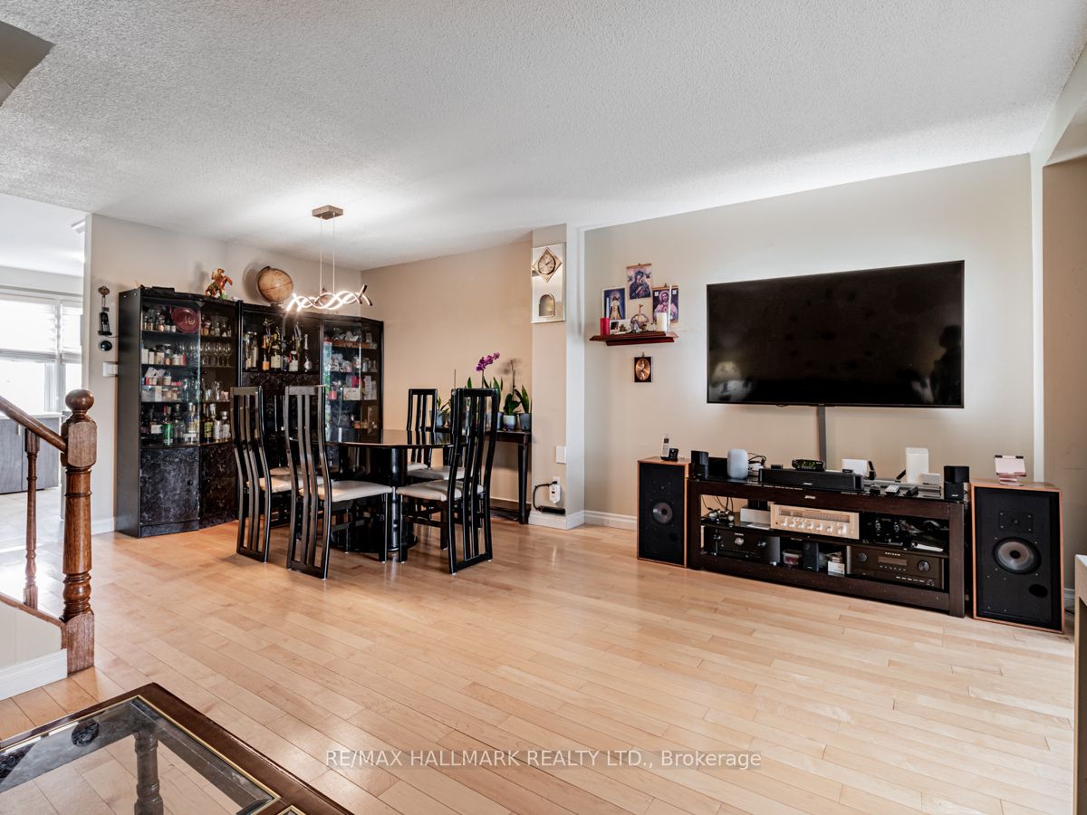 Photo 45 of 1660 John Street, Markham, Bayview Fairway-Bayview Country Club Estates — HOMEH