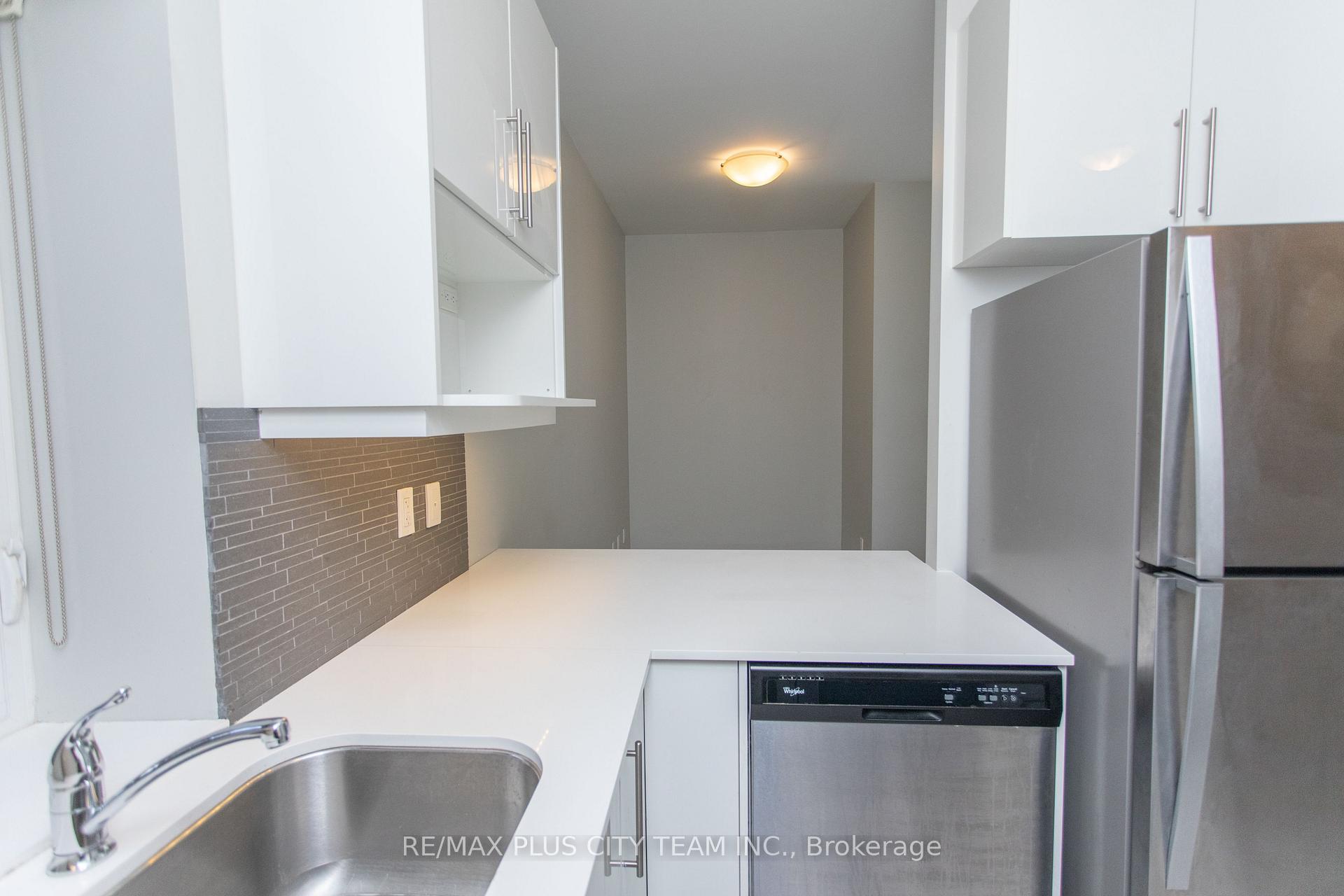 Photo 7 of Unit 107, 686 Bathurst Street, Toronto, Palmerston-Little Italy — HOMEH