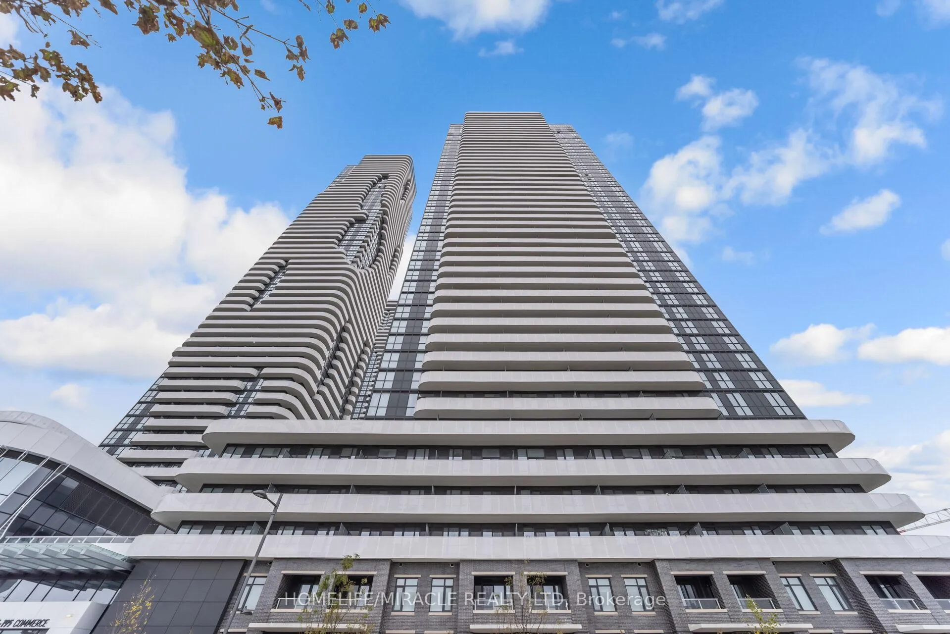 Photo 1 of Unit 3717, 195 Commerce Street, Vaughan, Vaughan Corporate Centre — HOMEH