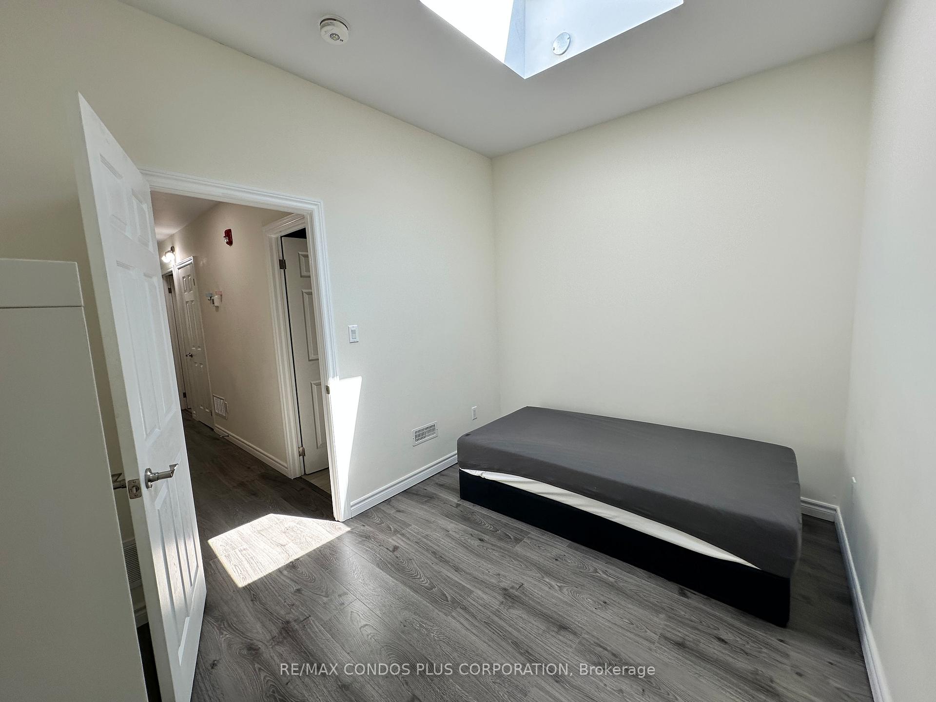 Photo 2 of Unit 3A, 721 Danforth Avenue, Toronto, Danforth — HOMEH