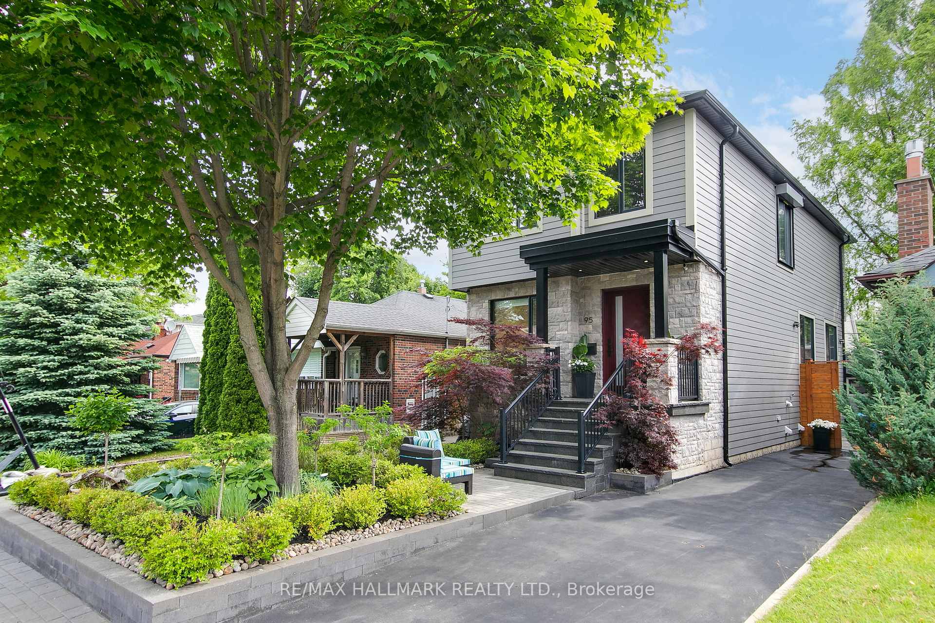 Photo 1 of 95 Dunington Drive, Scarborough, Birchcliffe-Cliffside — HOMEH