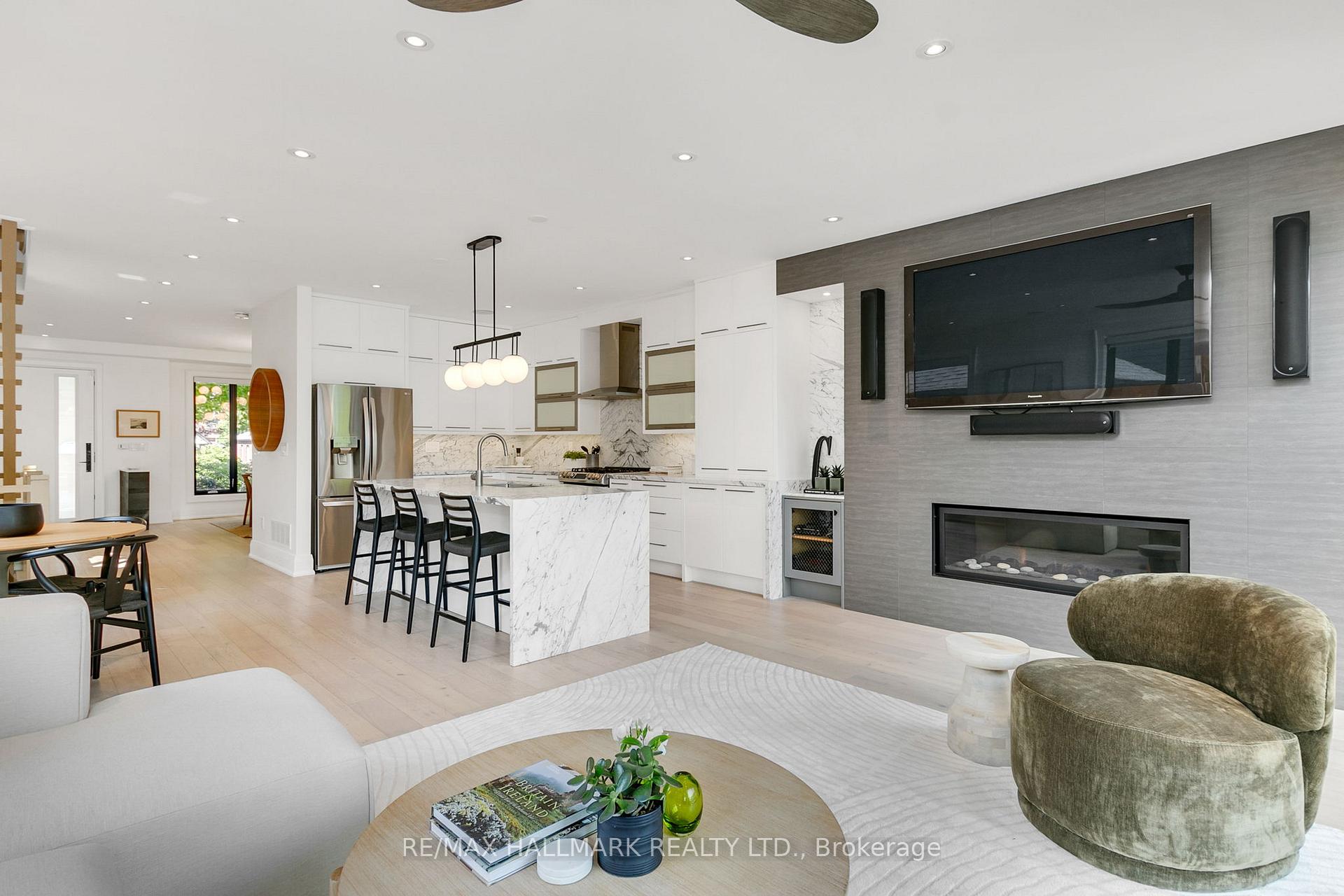 Photo 6 of 95 Dunington Drive, Scarborough, Birchcliffe-Cliffside — HOMEH