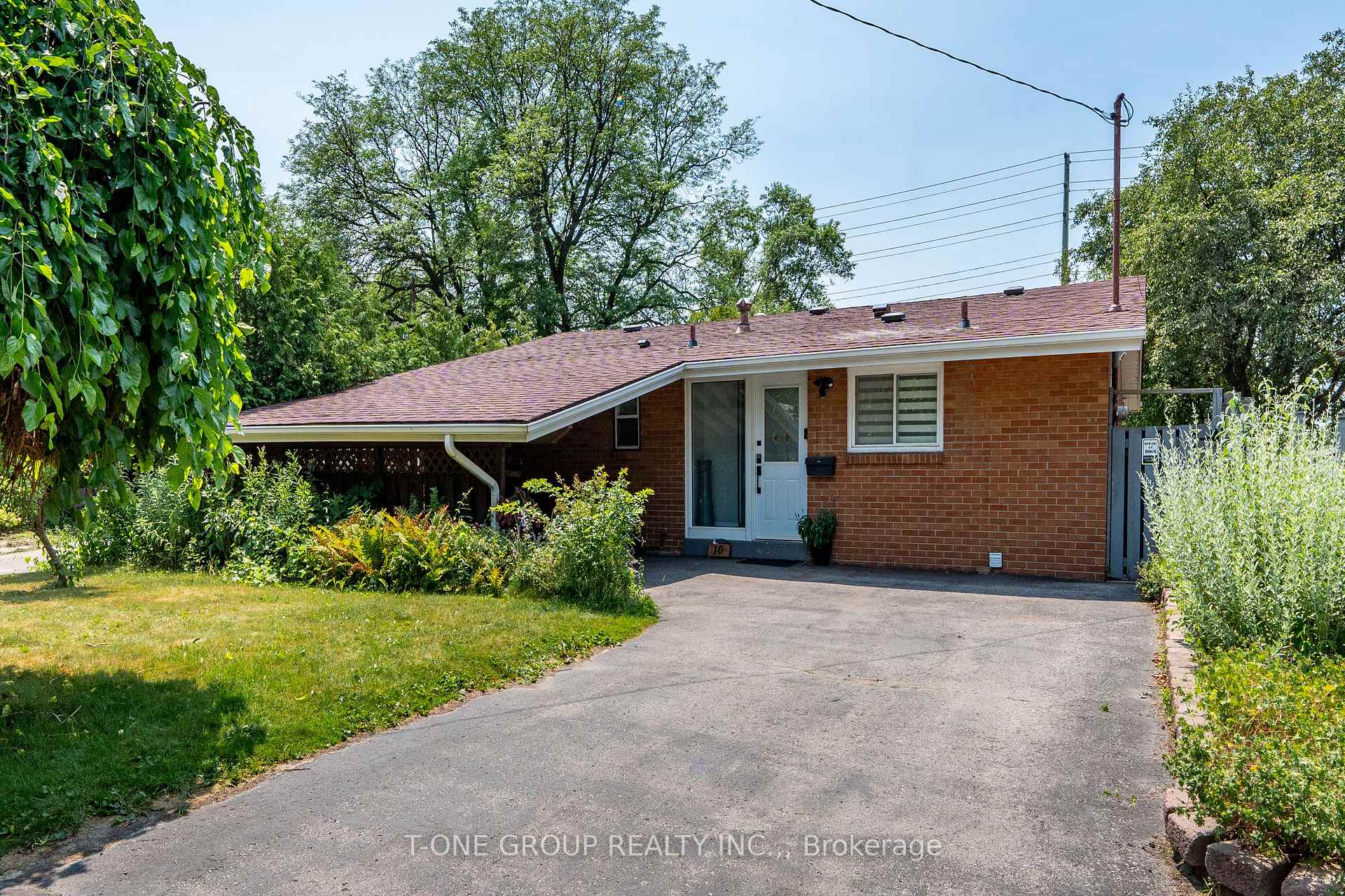Photo 1 of 10 Brookridge Drive W, Scarborough, Bendale — HOMEH