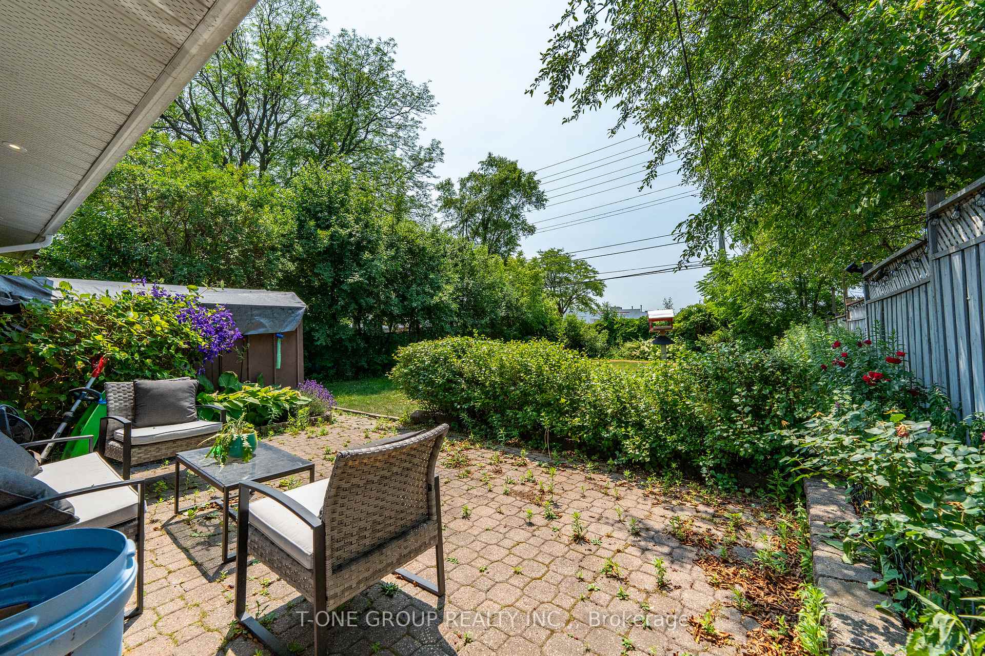 Photo 35 of 10 Brookridge Drive W, Scarborough, Bendale — HOMEH