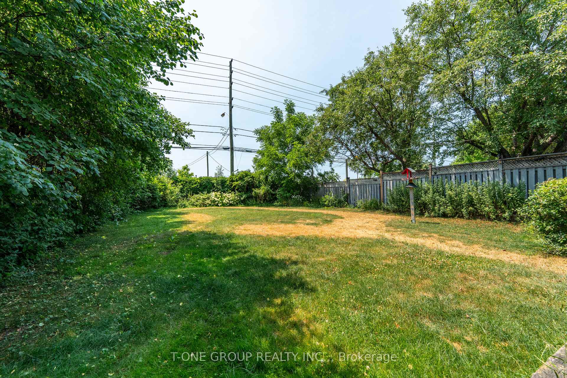 Photo 37 of 10 Brookridge Drive W, Scarborough, Bendale — HOMEH