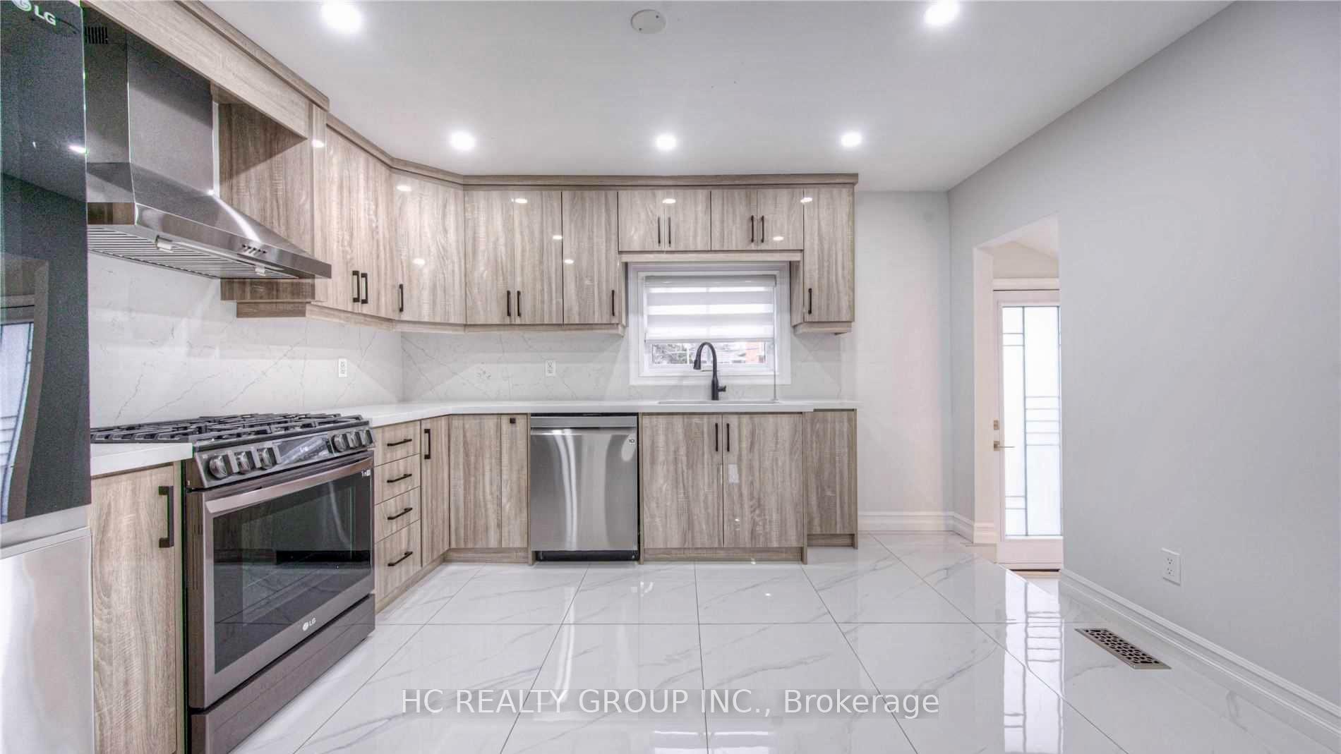 Photo 4 of 38 Torrens Avenue, Toronto, Broadview North — HOMEH