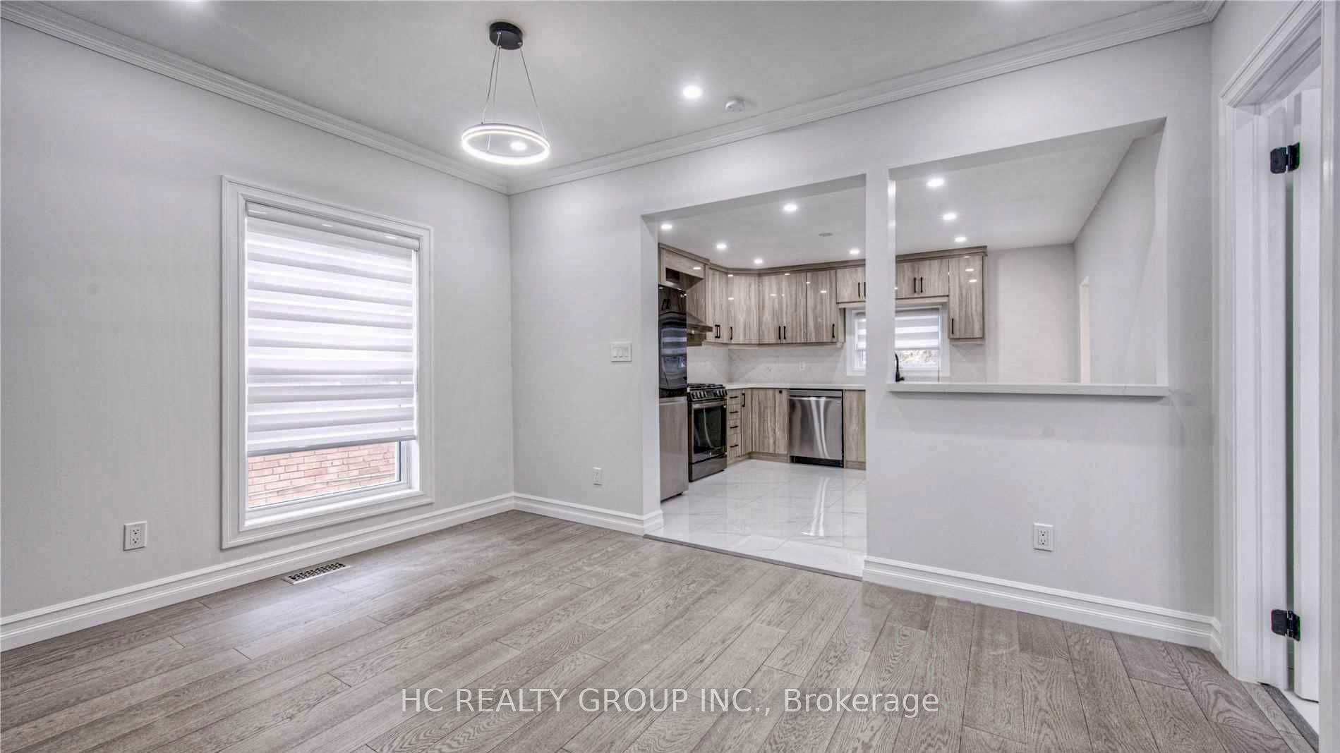 Photo 11 of 38 Torrens Avenue, Toronto, Broadview North — HOMEH