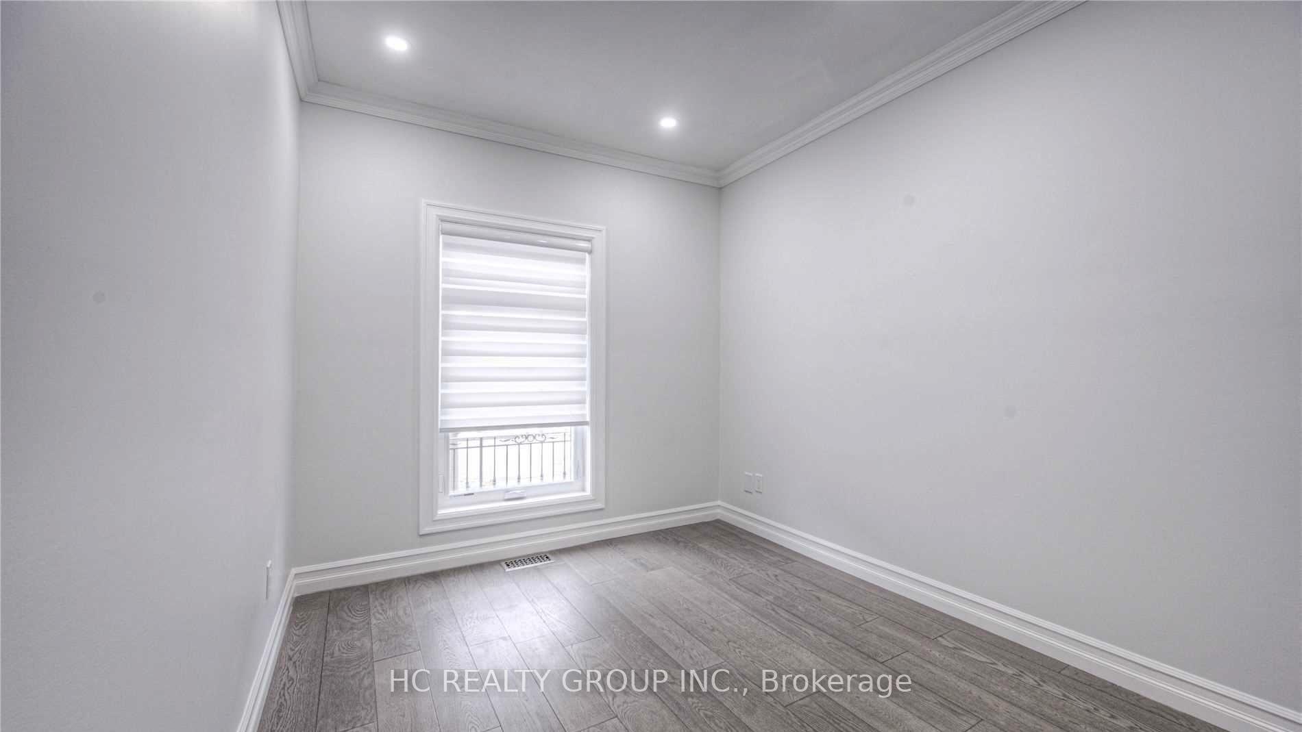 Photo 16 of 38 Torrens Avenue, Toronto, Broadview North — HOMEH