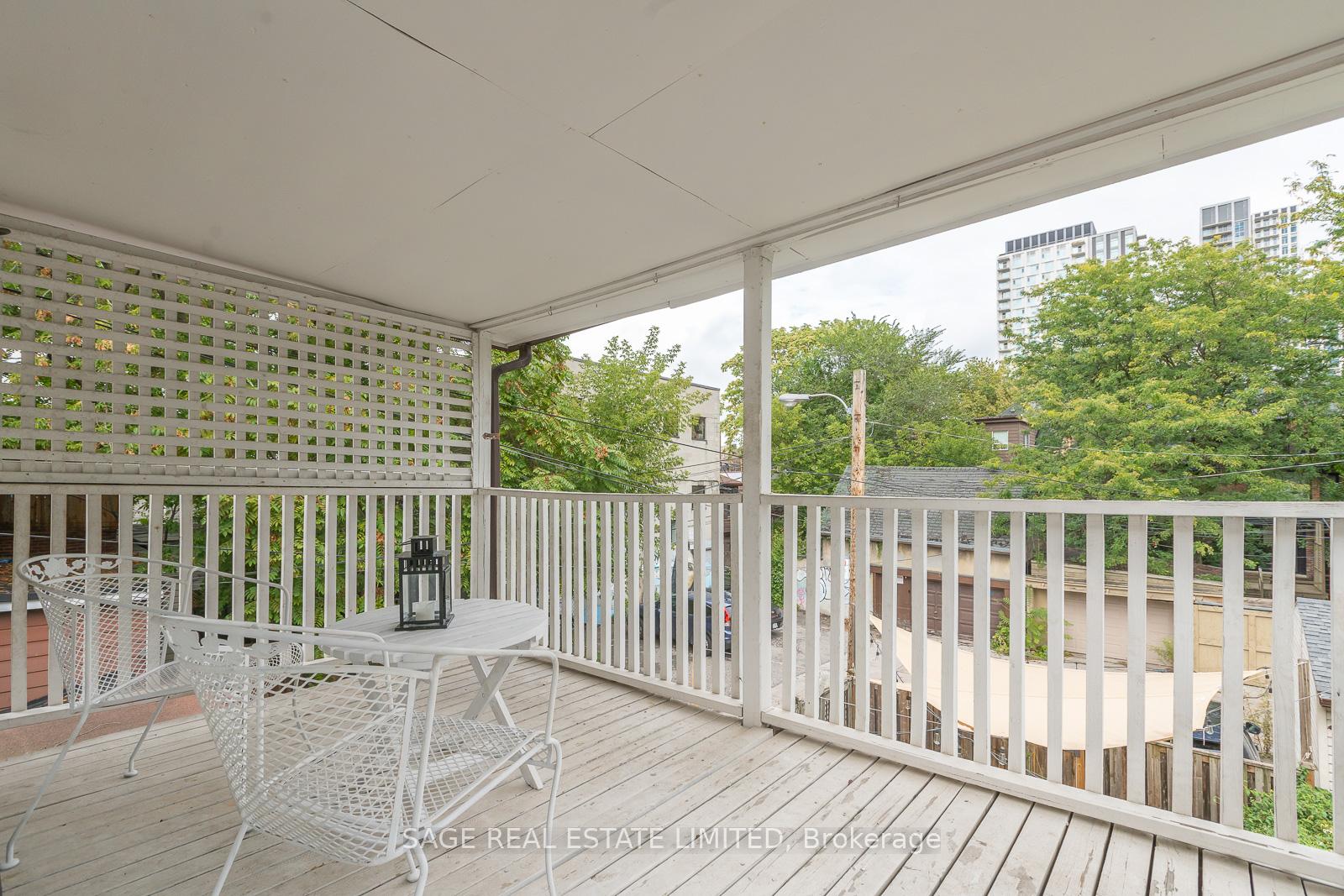 Photo 16 of Unit UPPER, 685 Euclid Avenue, Toronto, Palmerston-Little Italy — HOMEH