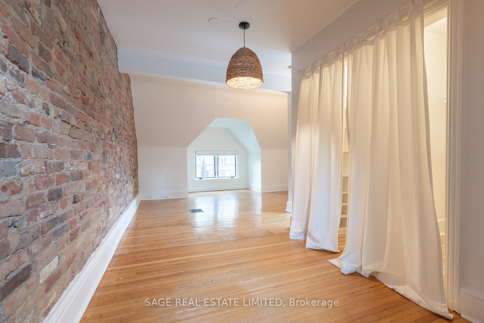 Photo 24 of Unit UPPER, 685 Euclid Avenue, Toronto, Palmerston-Little Italy — HOMEH