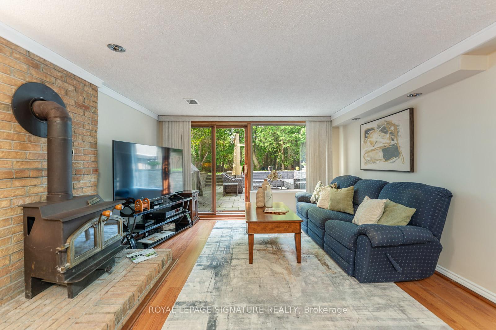 Photo 8 of 58 Par Avenue, Scarborough, Woburn — HOMEH