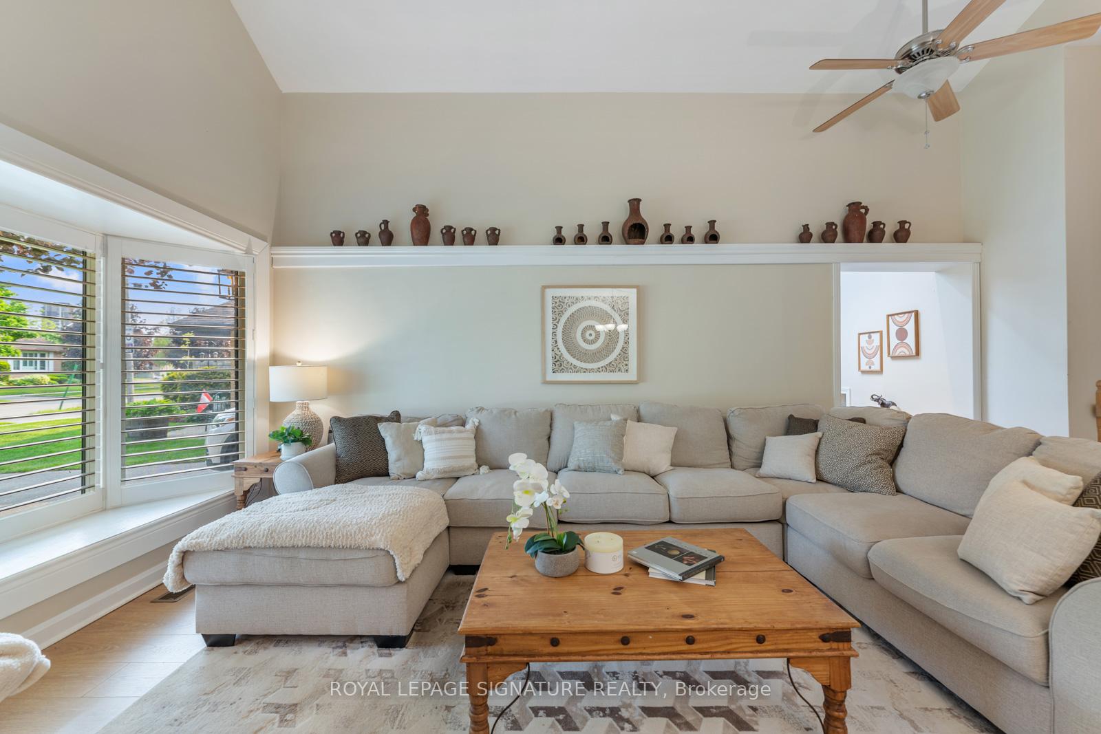 Photo 11 of 58 Par Avenue, Scarborough, Woburn — HOMEH