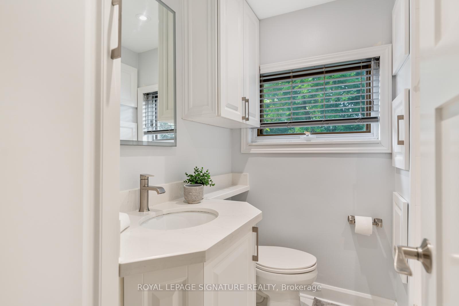 Photo 35 of 58 Par Avenue, Scarborough, Woburn — HOMEH