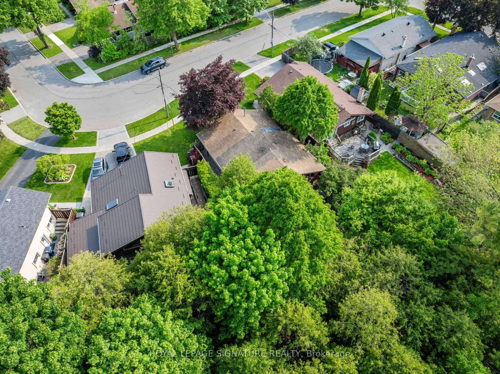 Photo 47 of 58 Par Avenue, Scarborough, Woburn — HOMEH