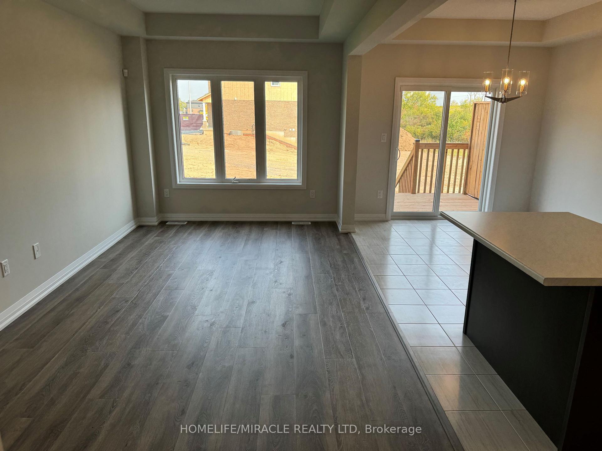 Photo 4 of 10 Whelan Court, Thorold, Hurricane/Merrittville — HOMEH
