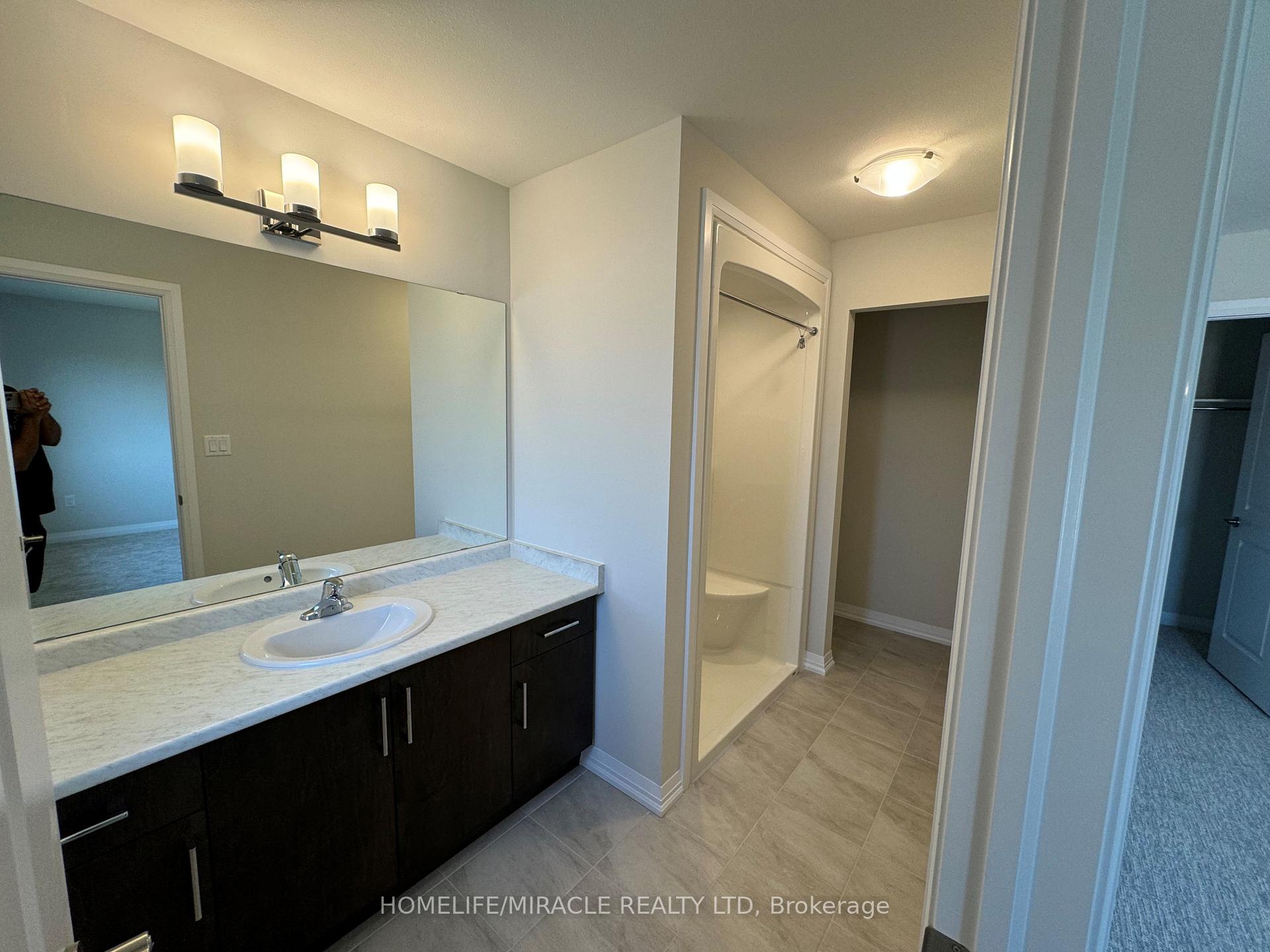 Photo 6 of 10 Whelan Court, Thorold, Hurricane/Merrittville — HOMEH
