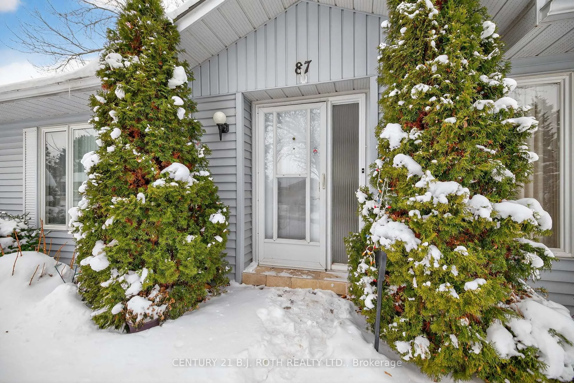 Photo 4 of 87 Tecumseth Pines Drive, New Tecumseth, Rural New Tecumseth — HOMEH