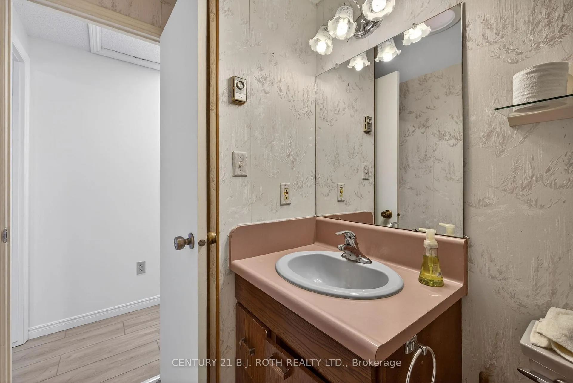 Photo 27 of 87 Tecumseth Pines Drive, New Tecumseth, Rural New Tecumseth — HOMEH