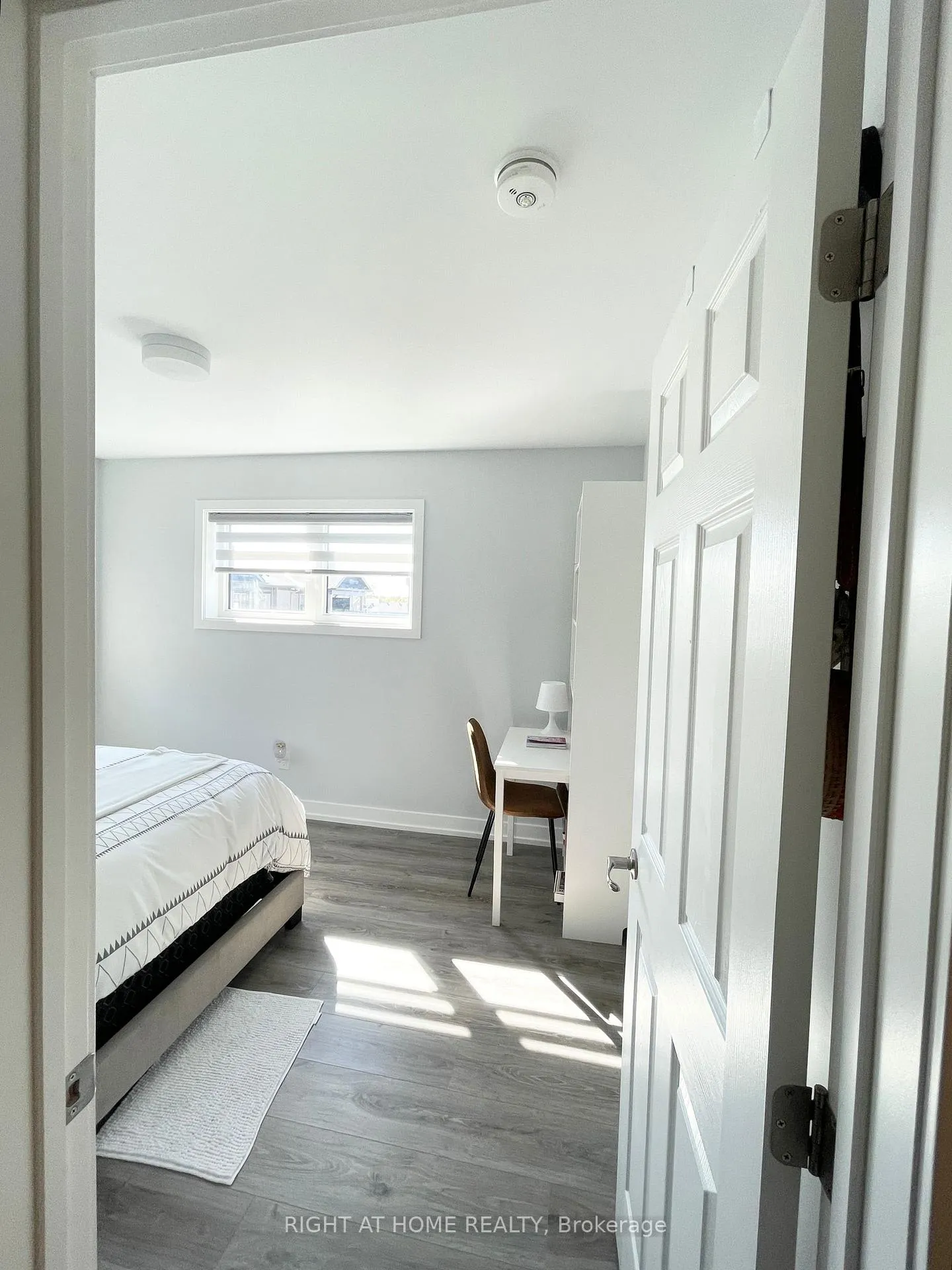 Photo 11 of 232 Anyolite Private, Ottawa, Barrhaven - Heritage Park — HOMEH