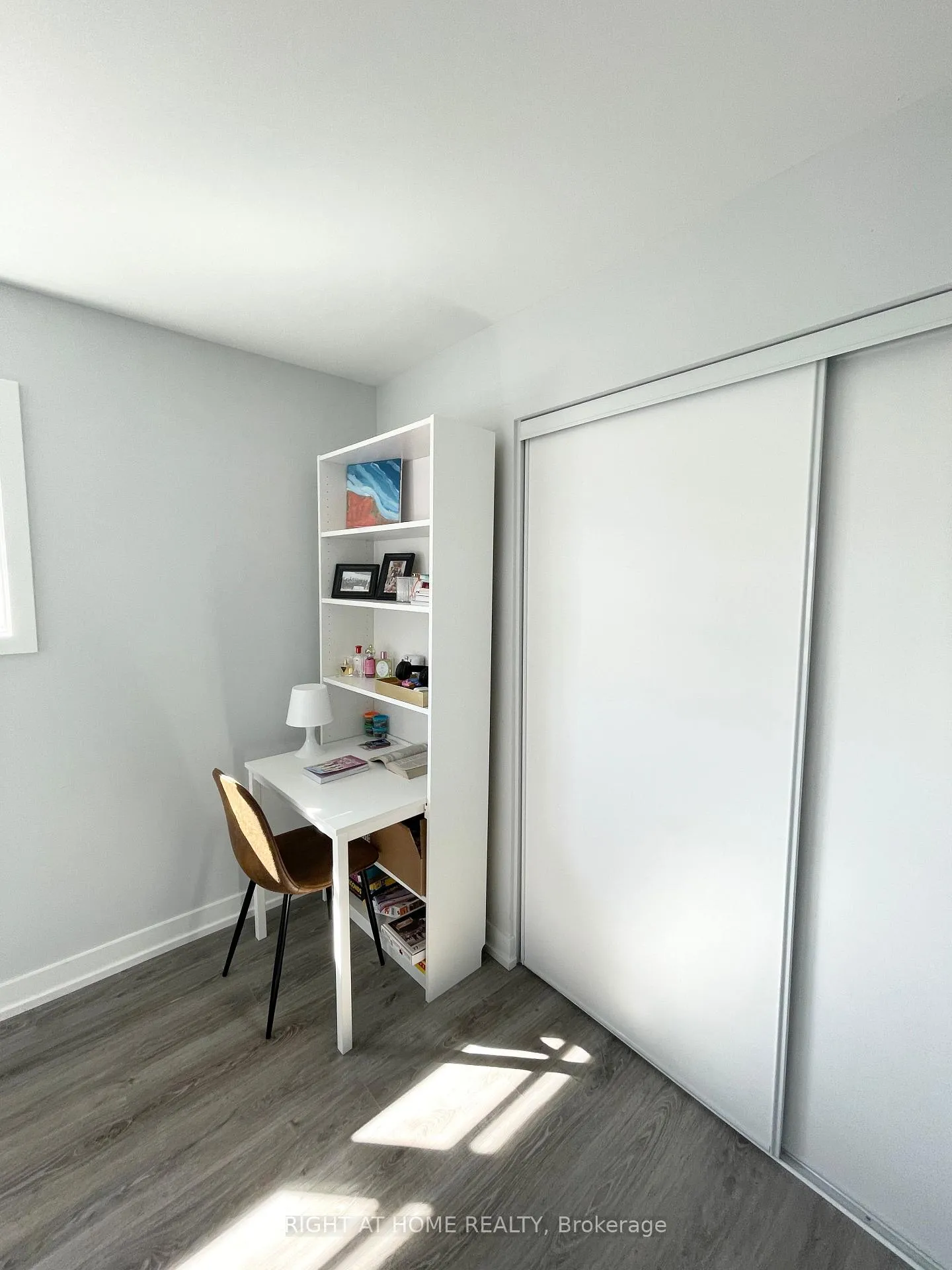 Photo 12 of 232 Anyolite Private, Ottawa, Barrhaven - Heritage Park — HOMEH