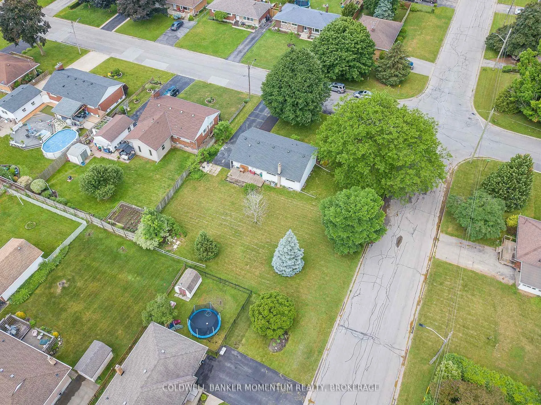 Photo 9 of 23 & 29 Dexter Drive, Welland, Prince Charles — HOMEH